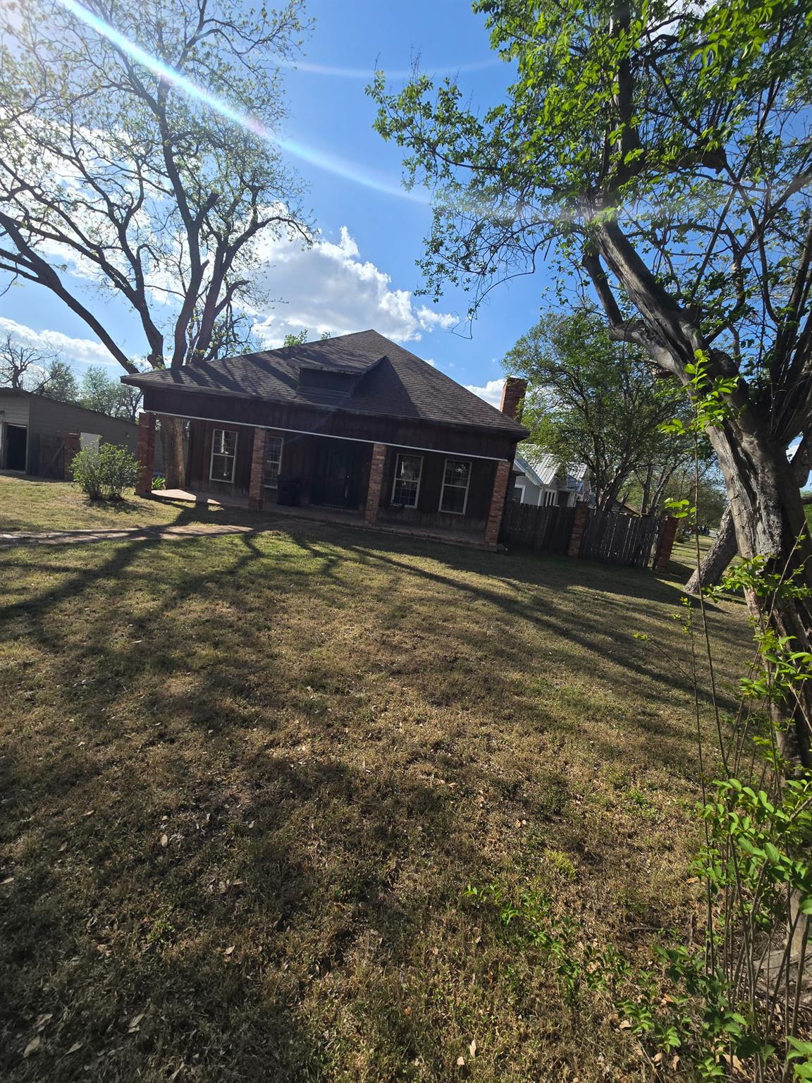 501 Green ST — photo 3