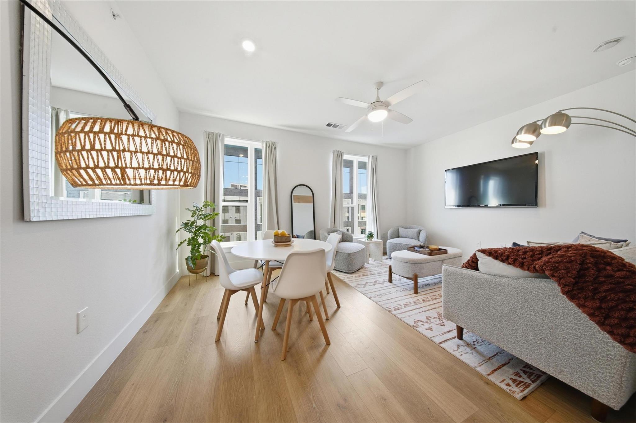1701 Simond Ave #615 — photo 5