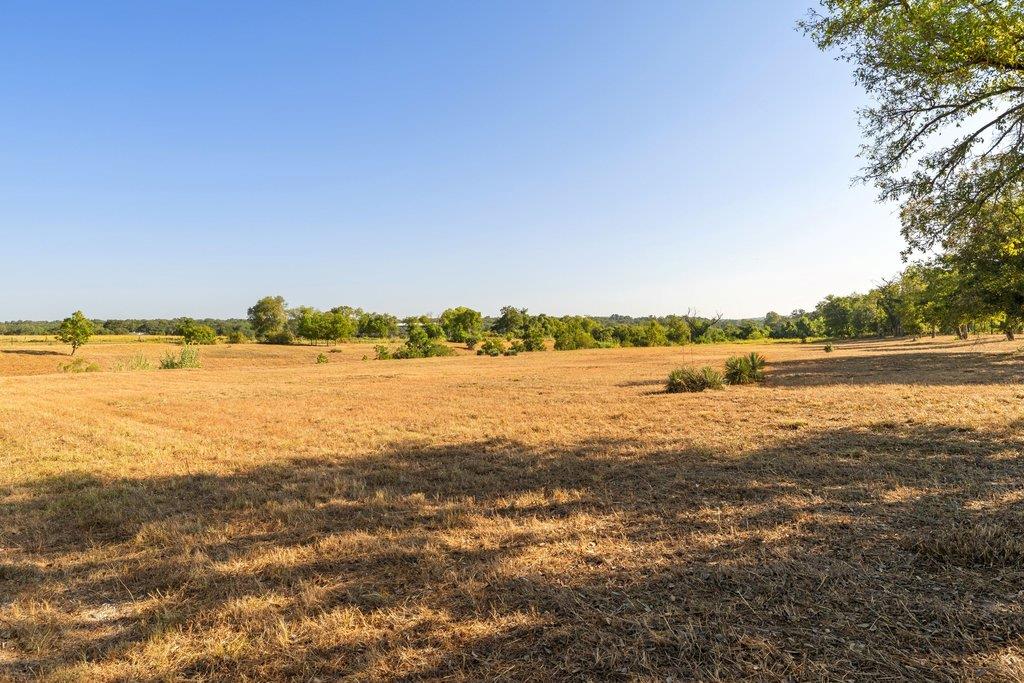 440 Chimney Valley RD — photo 4