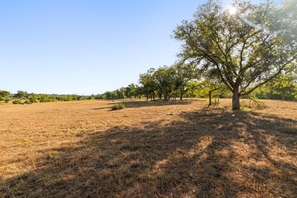 440 Chimney Valley RD — photo 5