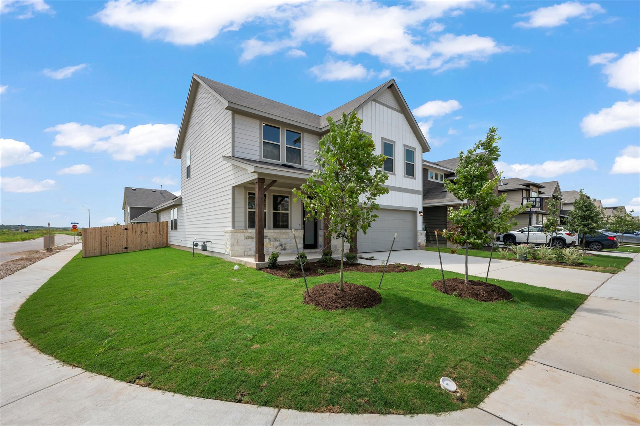332 Willow Heights DR — photo 3