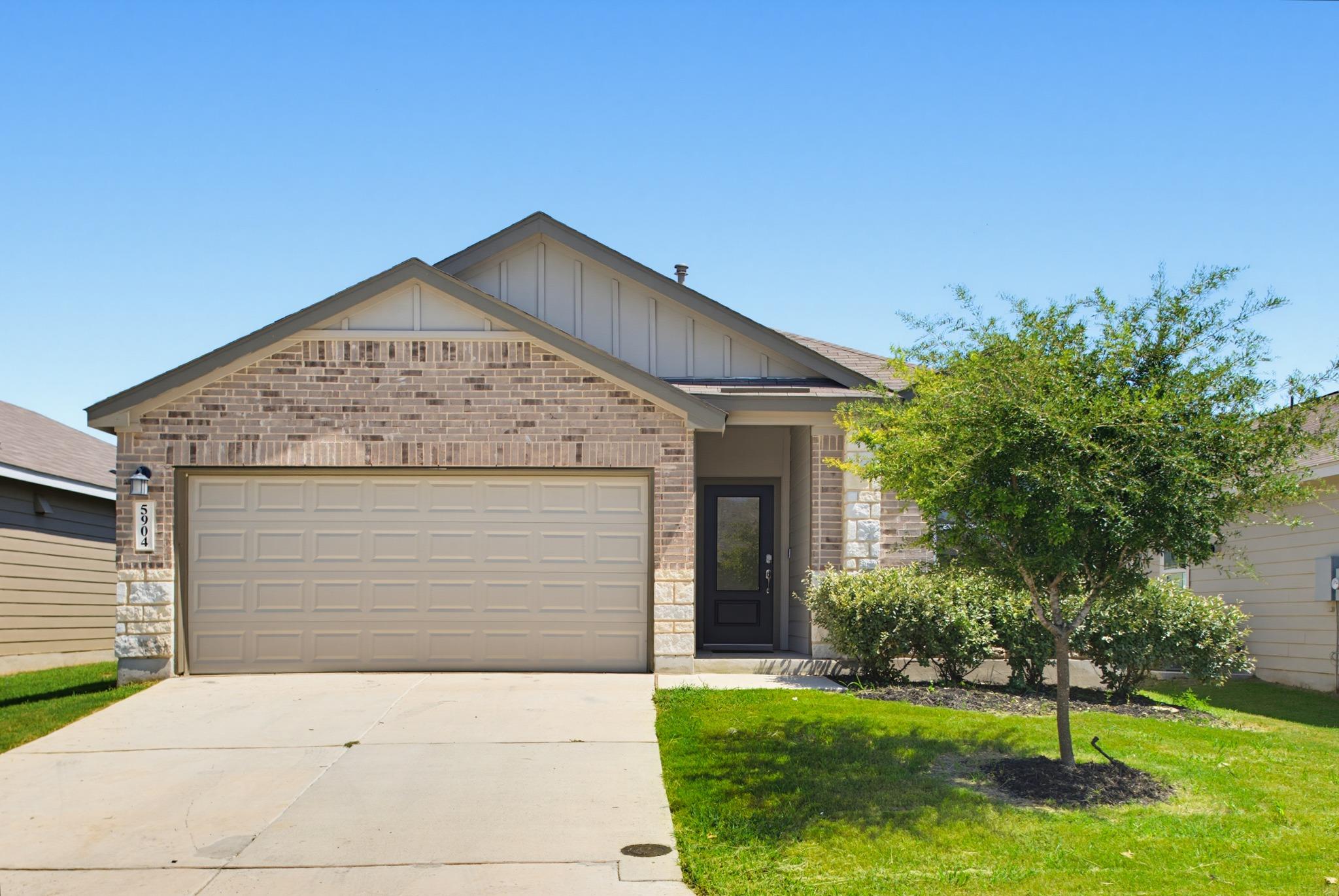 5904 Geronimo WAY