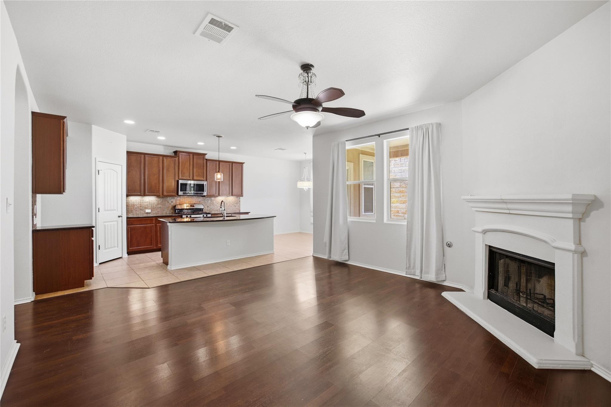 23 Stone Terrace DR — photo 3