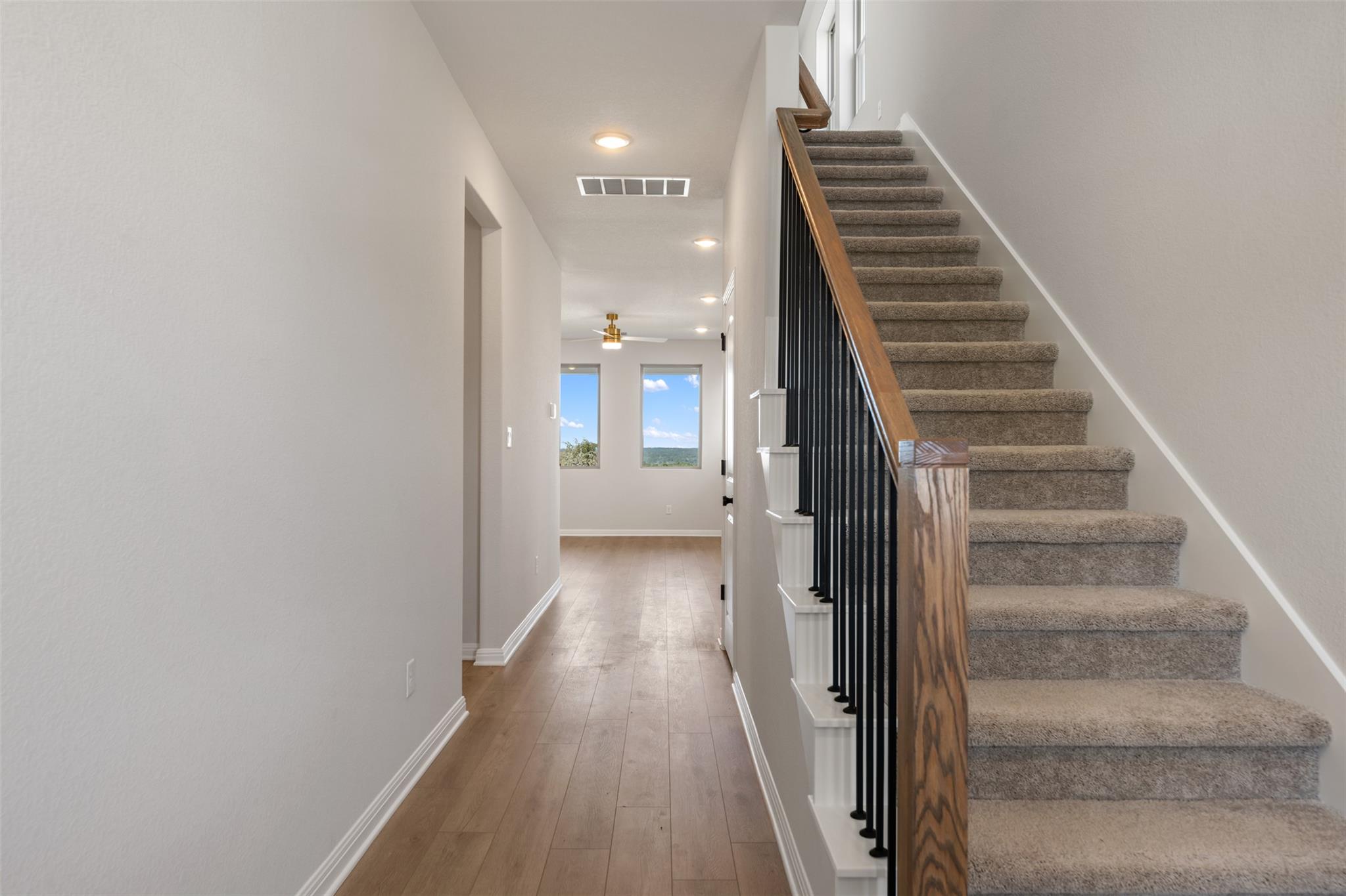 174 Ranier WAY — photo 5
