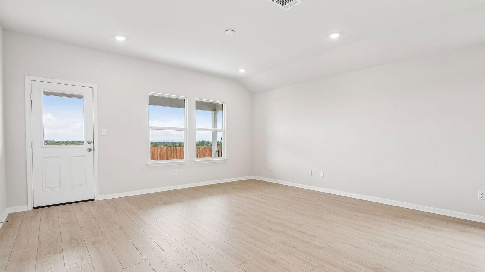 116 SOUTHRIDGE TRL — photo 5