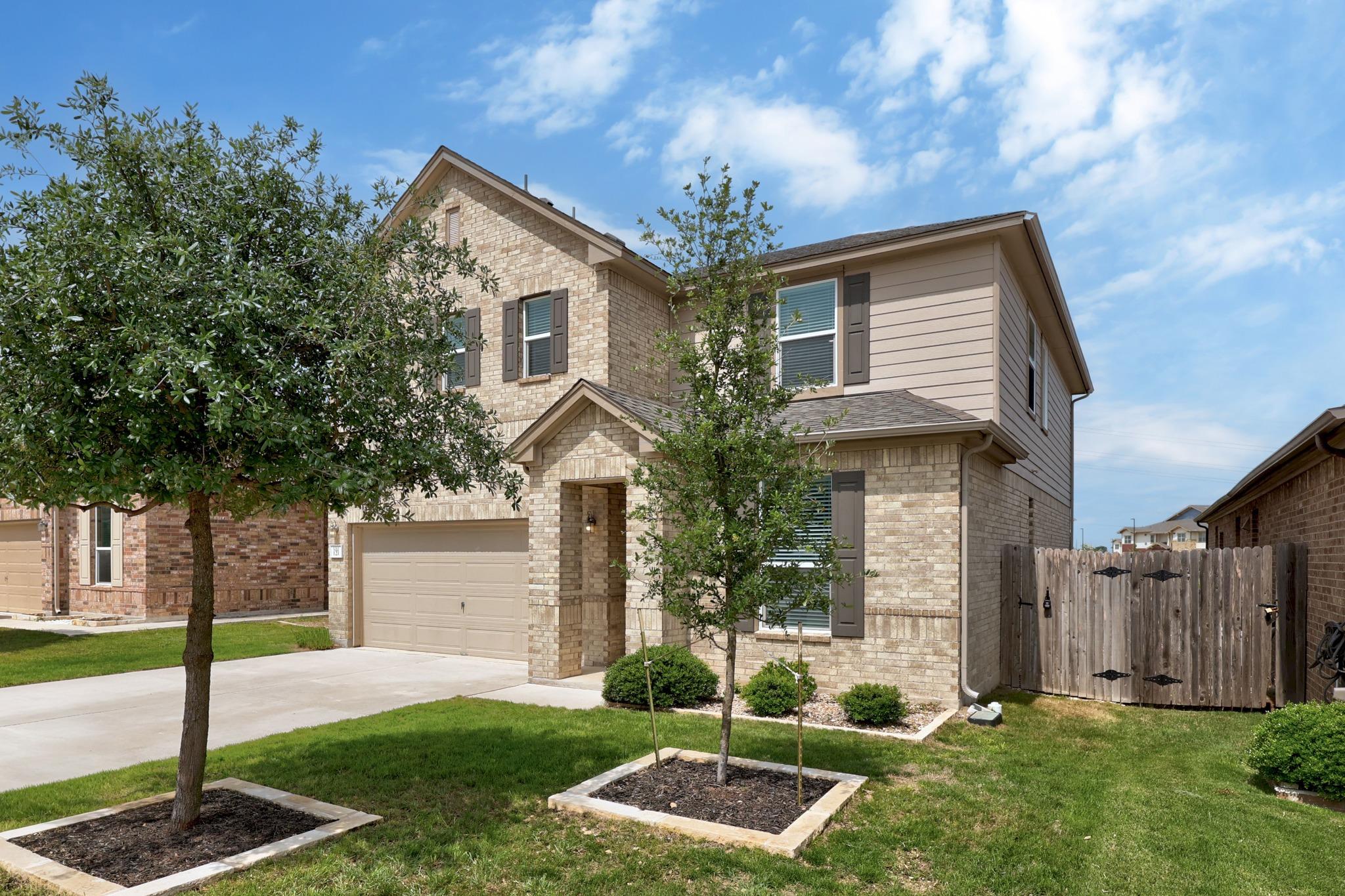 121 Kulmbacher DR — photo 3