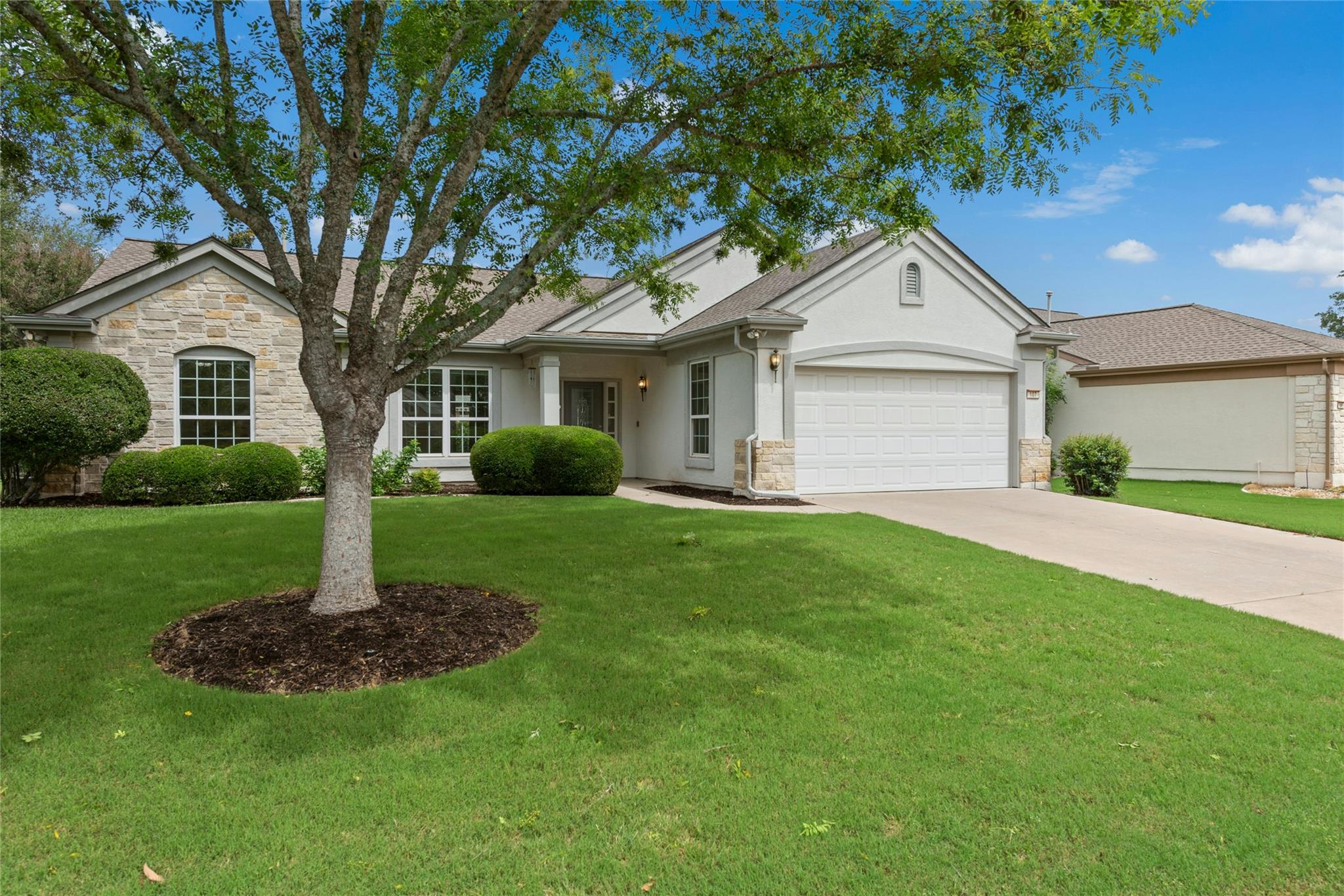107 San Antonio RD — photo 3