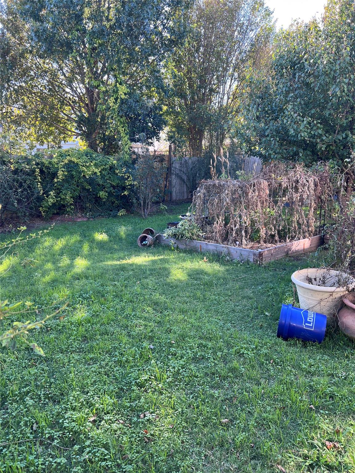 2406 Love RD — photo 3