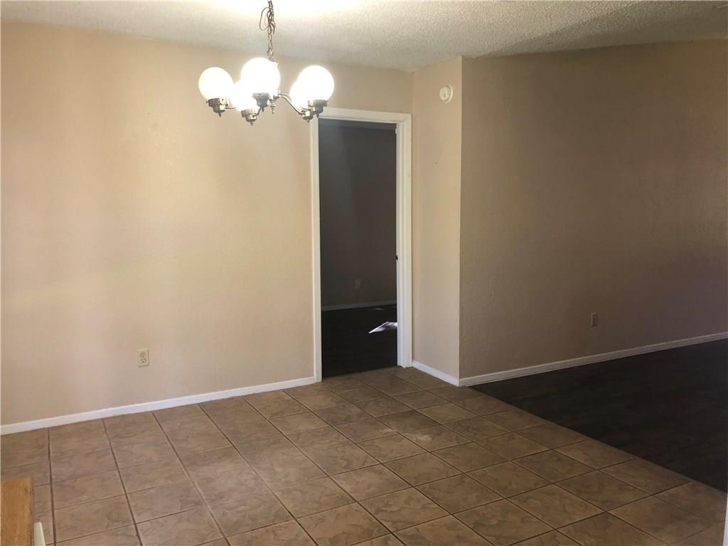 6211 Sunkist LN — photo 3