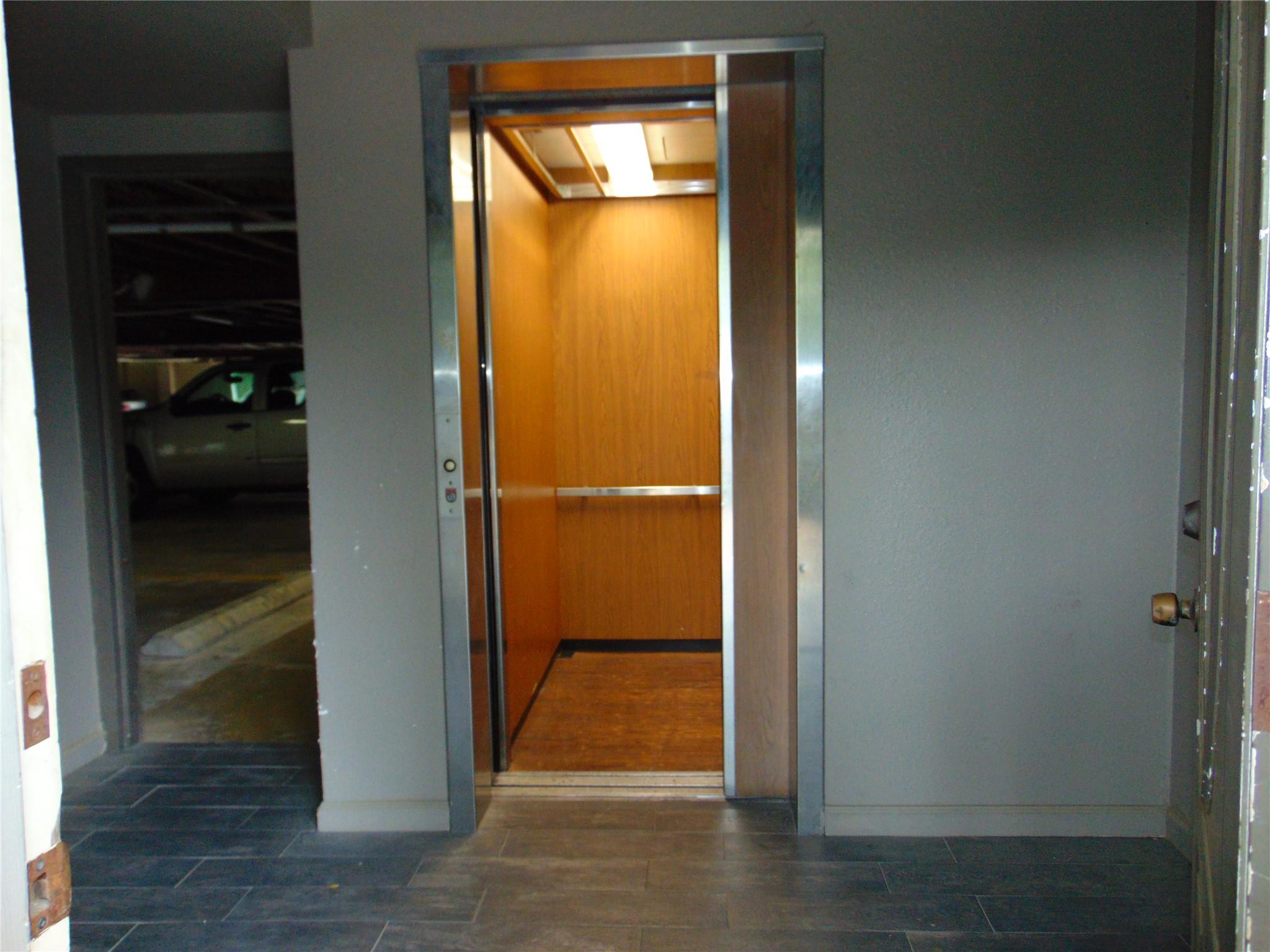 2508 Enfield RD #8 — photo 3