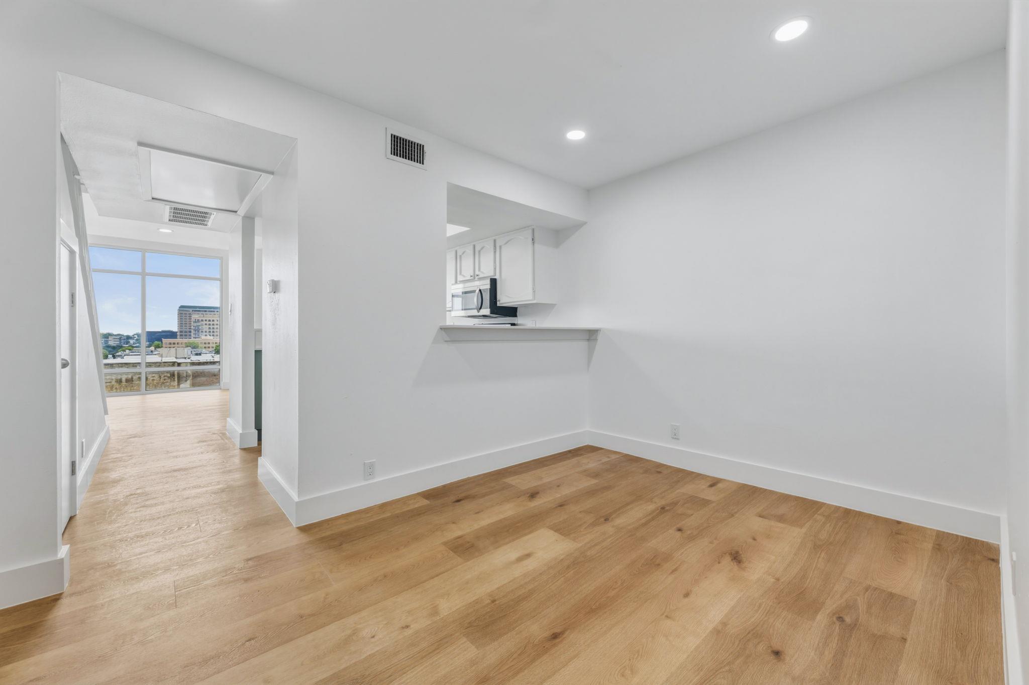 119 6th ST #703 — photo 3