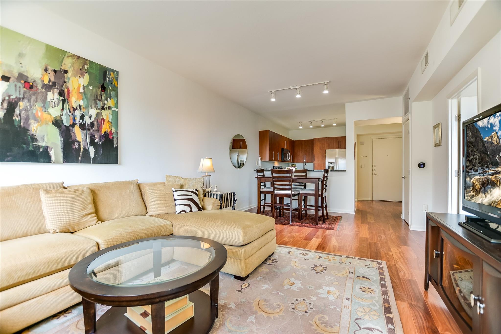 54 Rainey ST #811 — photo 5