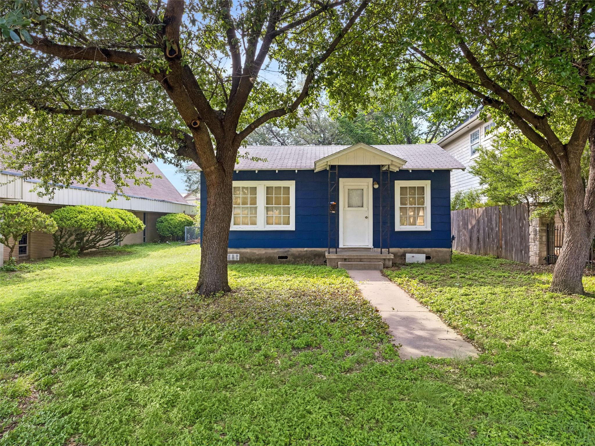 4408 Maybelle Ave — photo 3