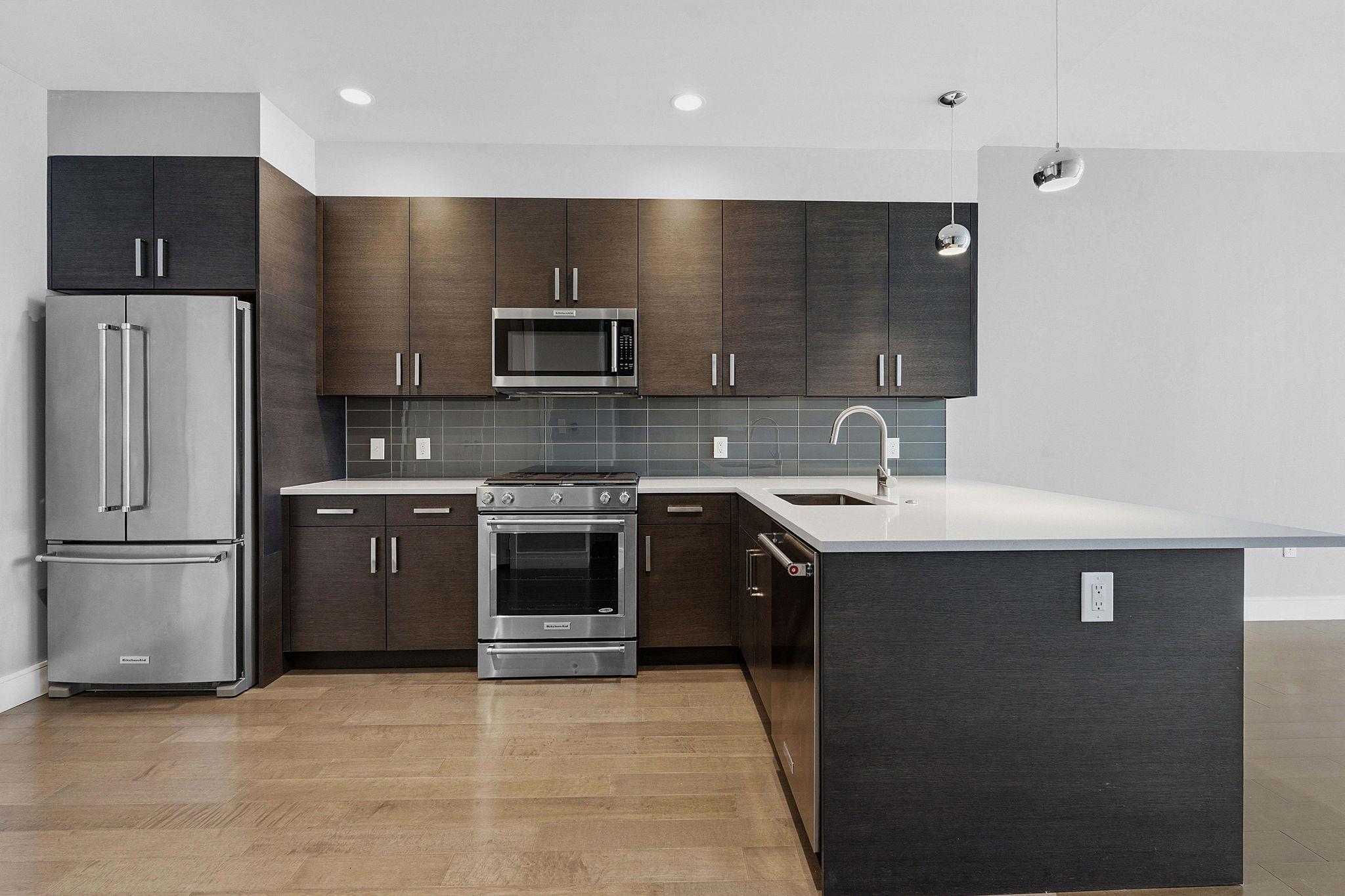 222 West Ave #2207 — photo 3