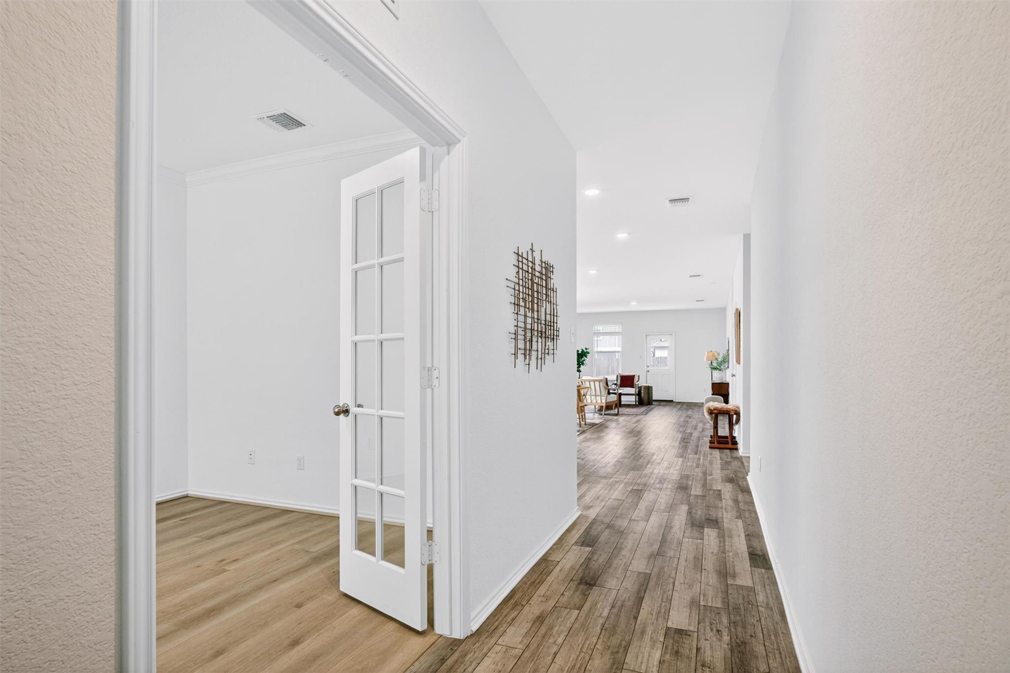 1521 Hope Ranch RD — photo 3