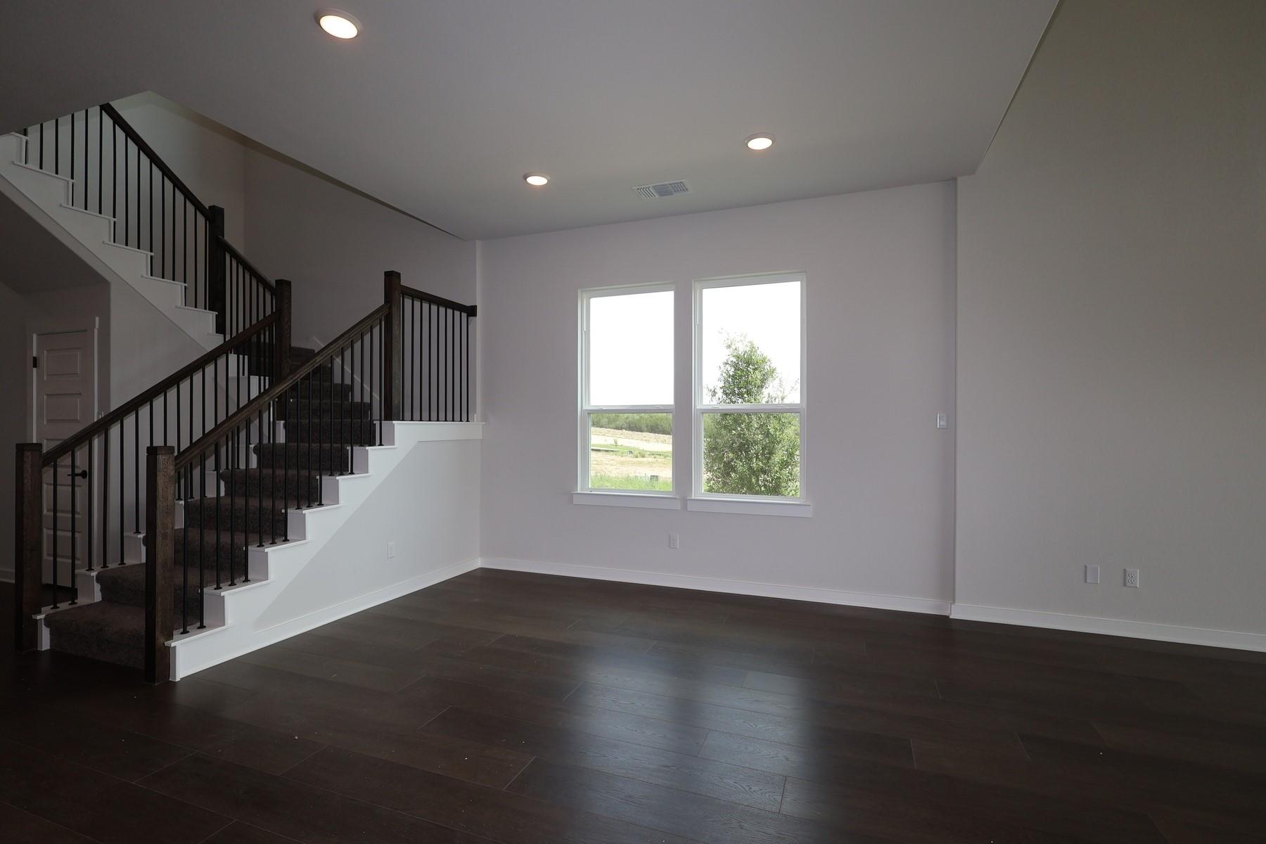 436 Leaning Rock Road — photo 5