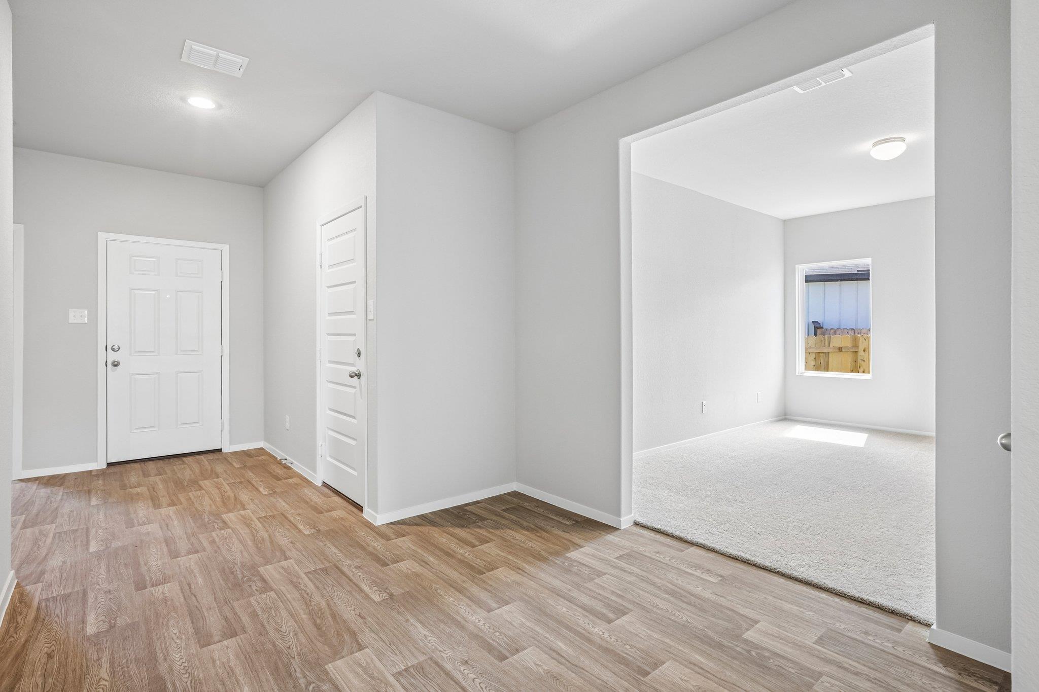 11728 Domenico CV — photo 5