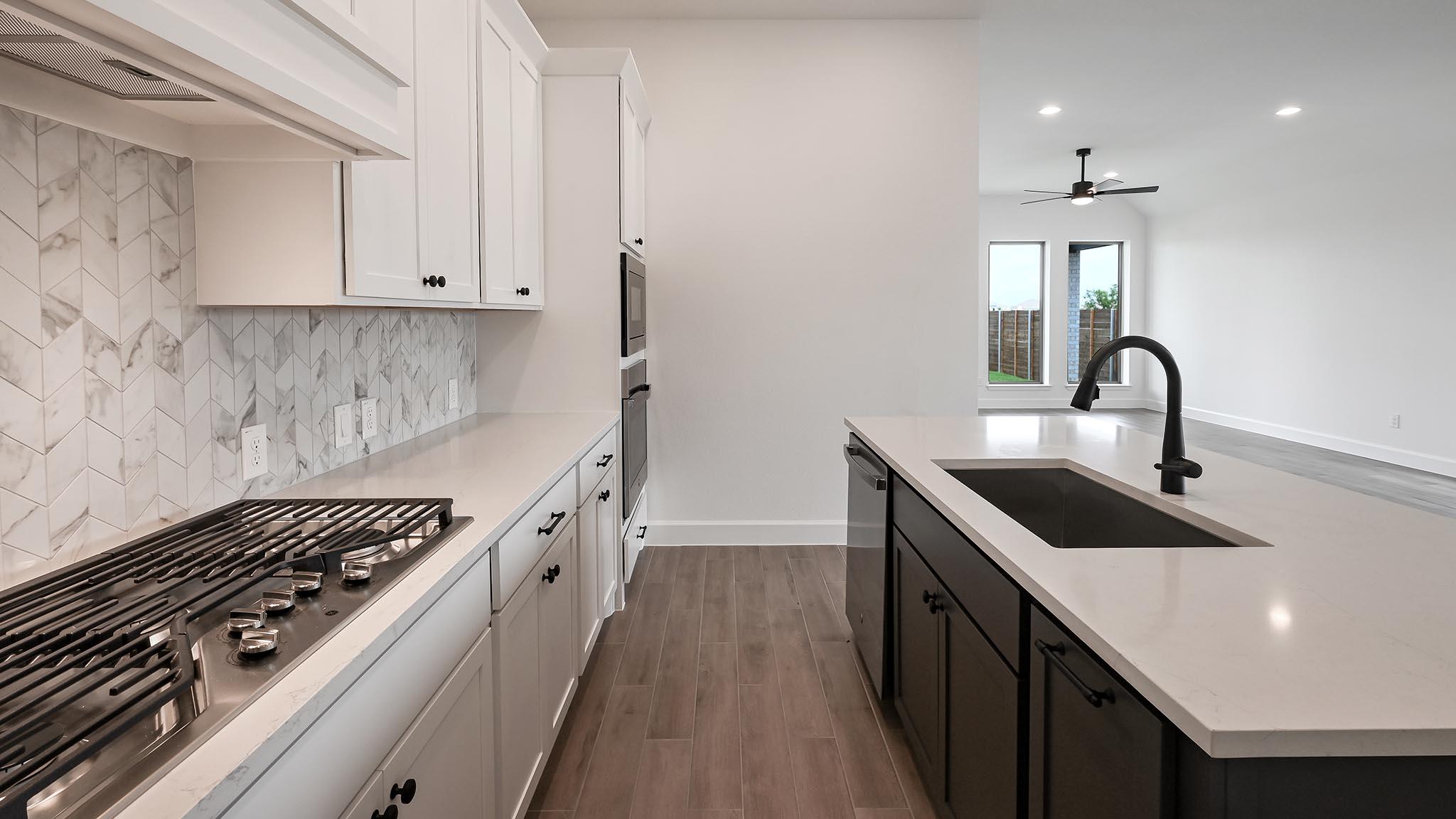 307 Watersong BND — photo 4