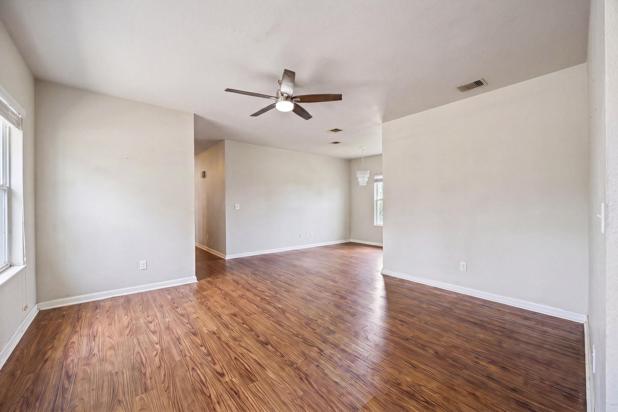 4408 Lendall LN — photo 4