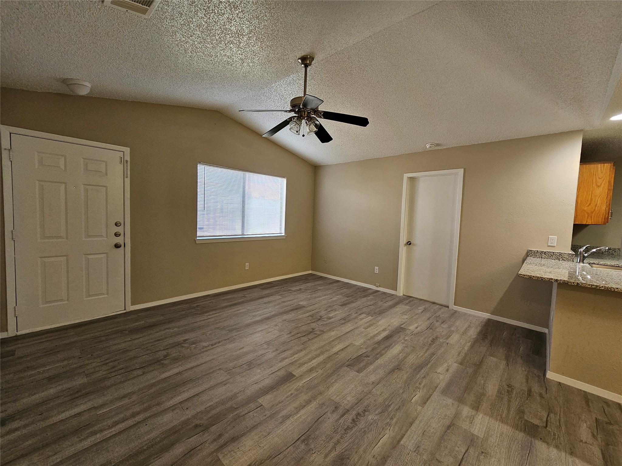 12303 Alderbrook DR — photo 4