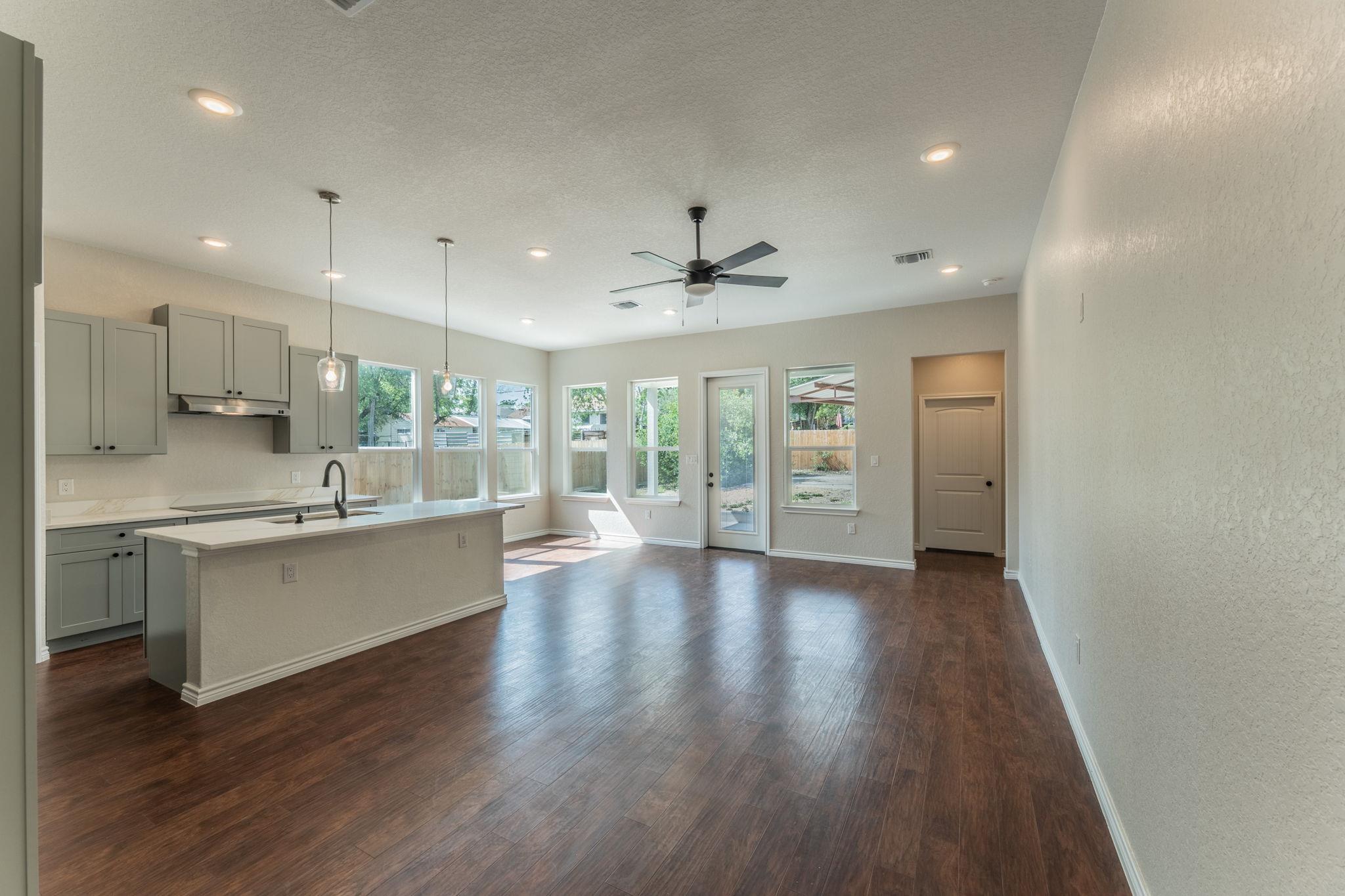 717 Fair Ave — photo 3