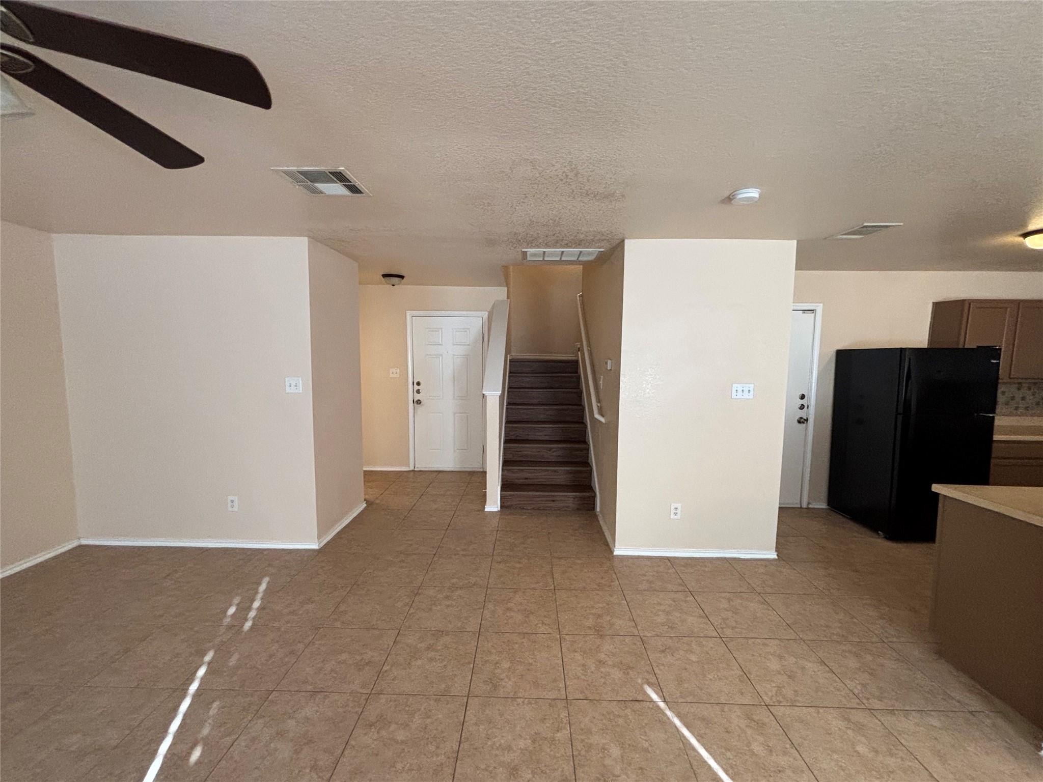 12840 Saint Mary DR — photo 3