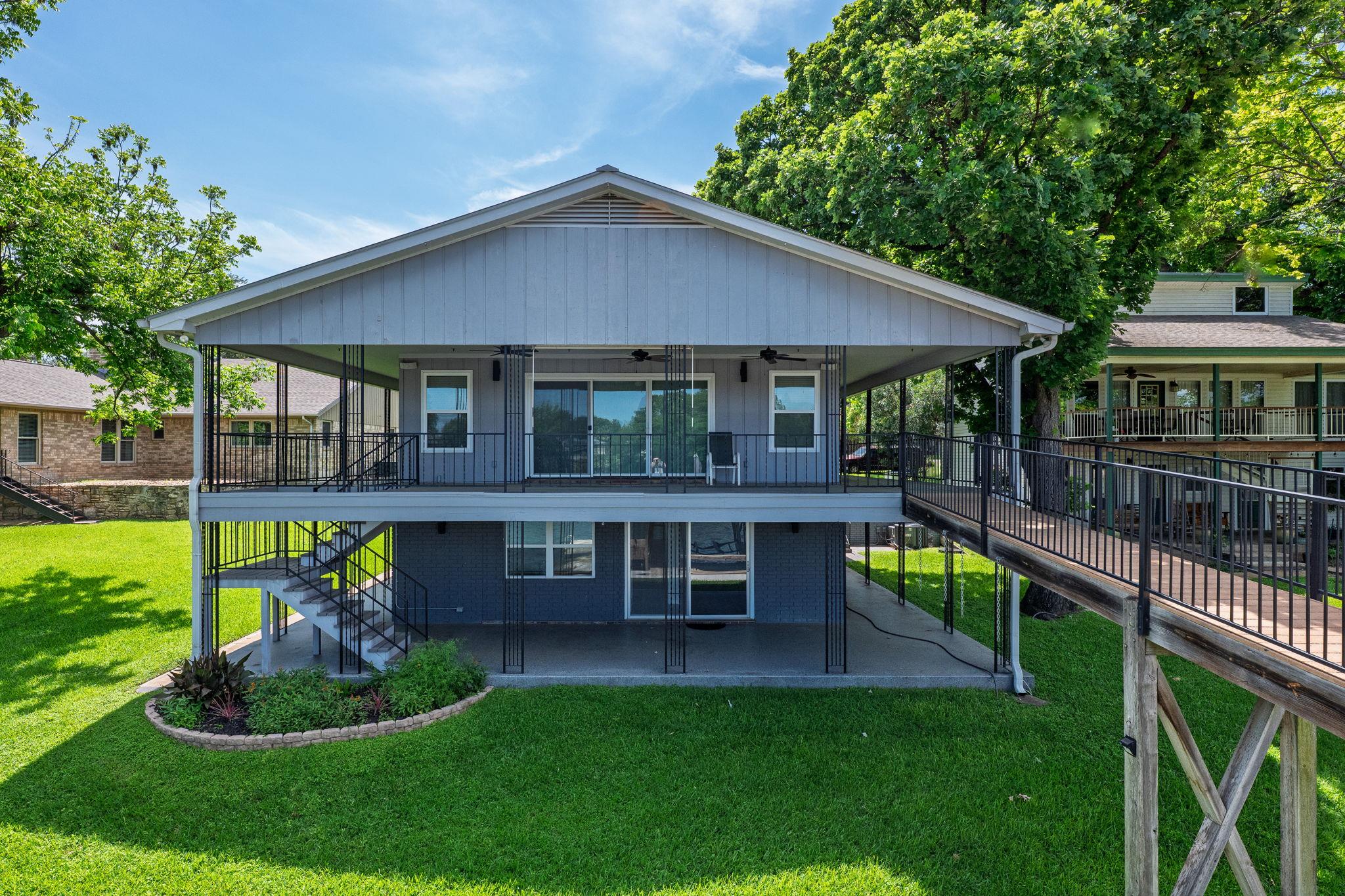 208 Riverside DR — photo 5