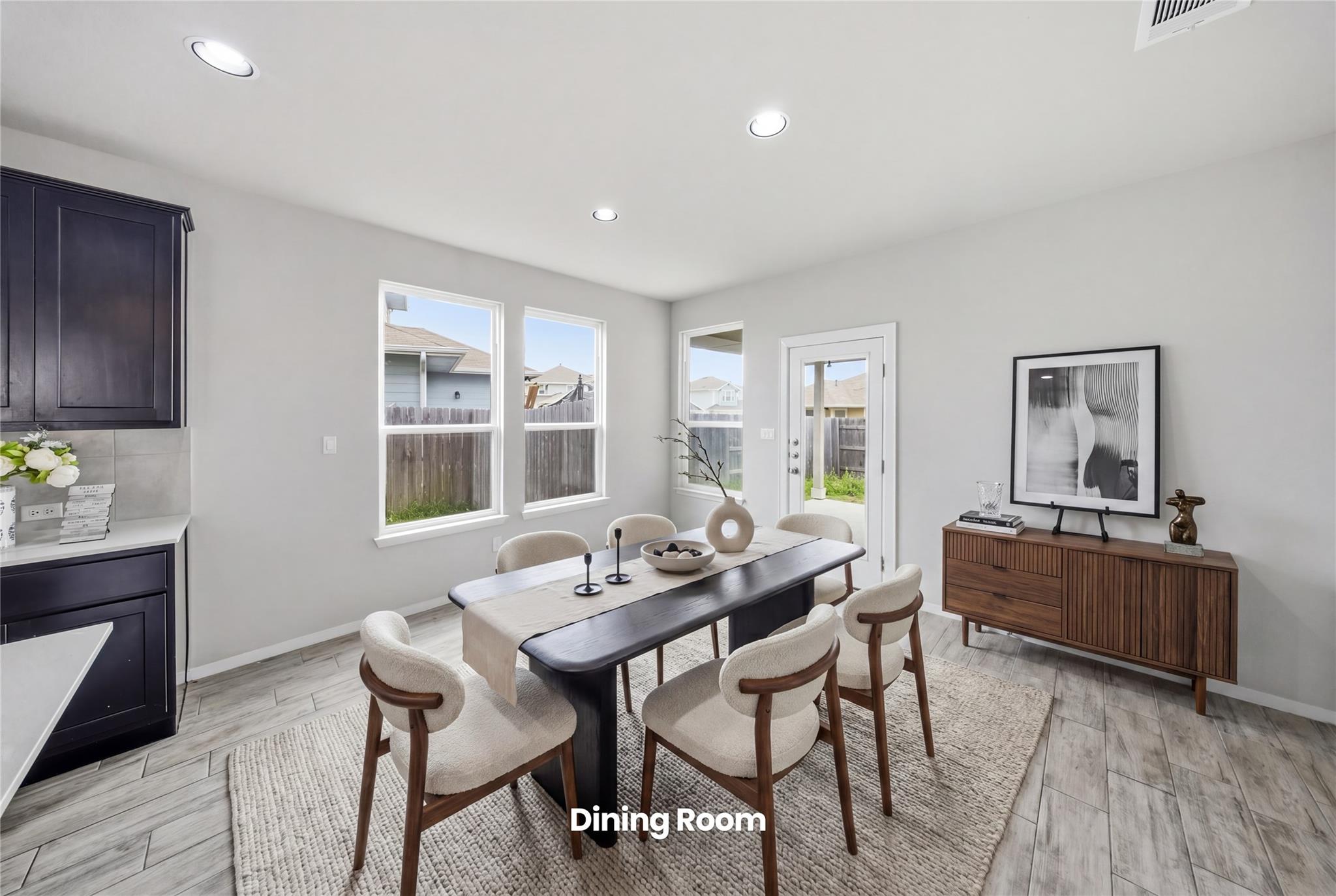 123 White Dunes DR — photo 3