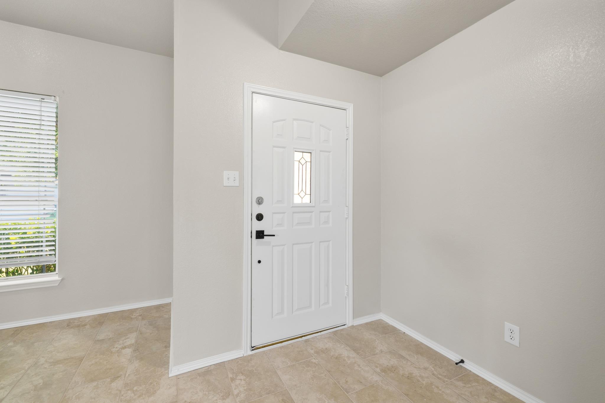 124 Steven ST — photo 5