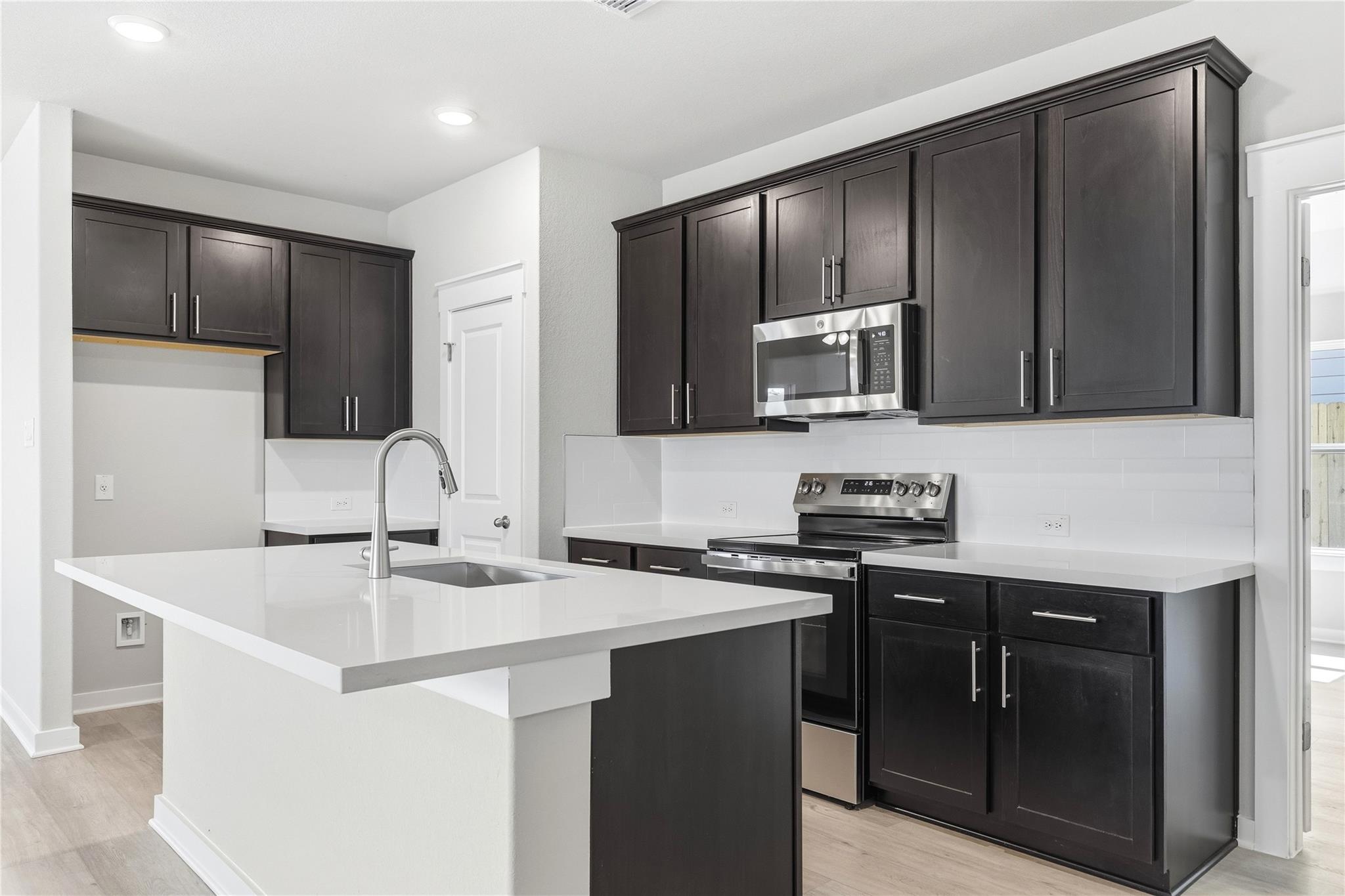 205 Wild Goose DR — photo 3