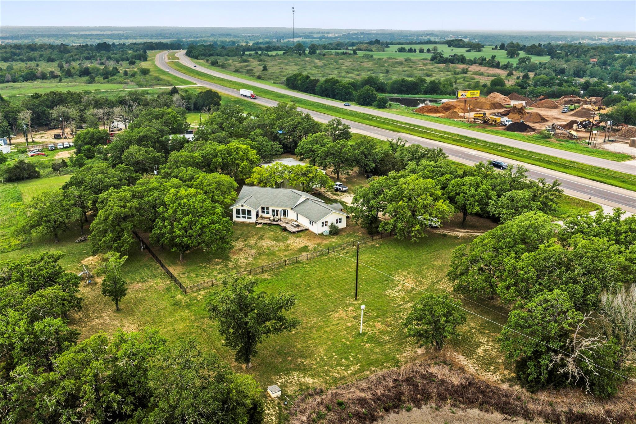 1389 Highway 290 — photo 3