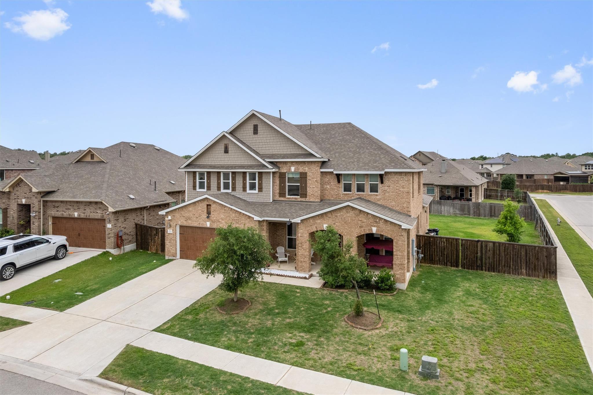 1201 Euless LN — photo 3