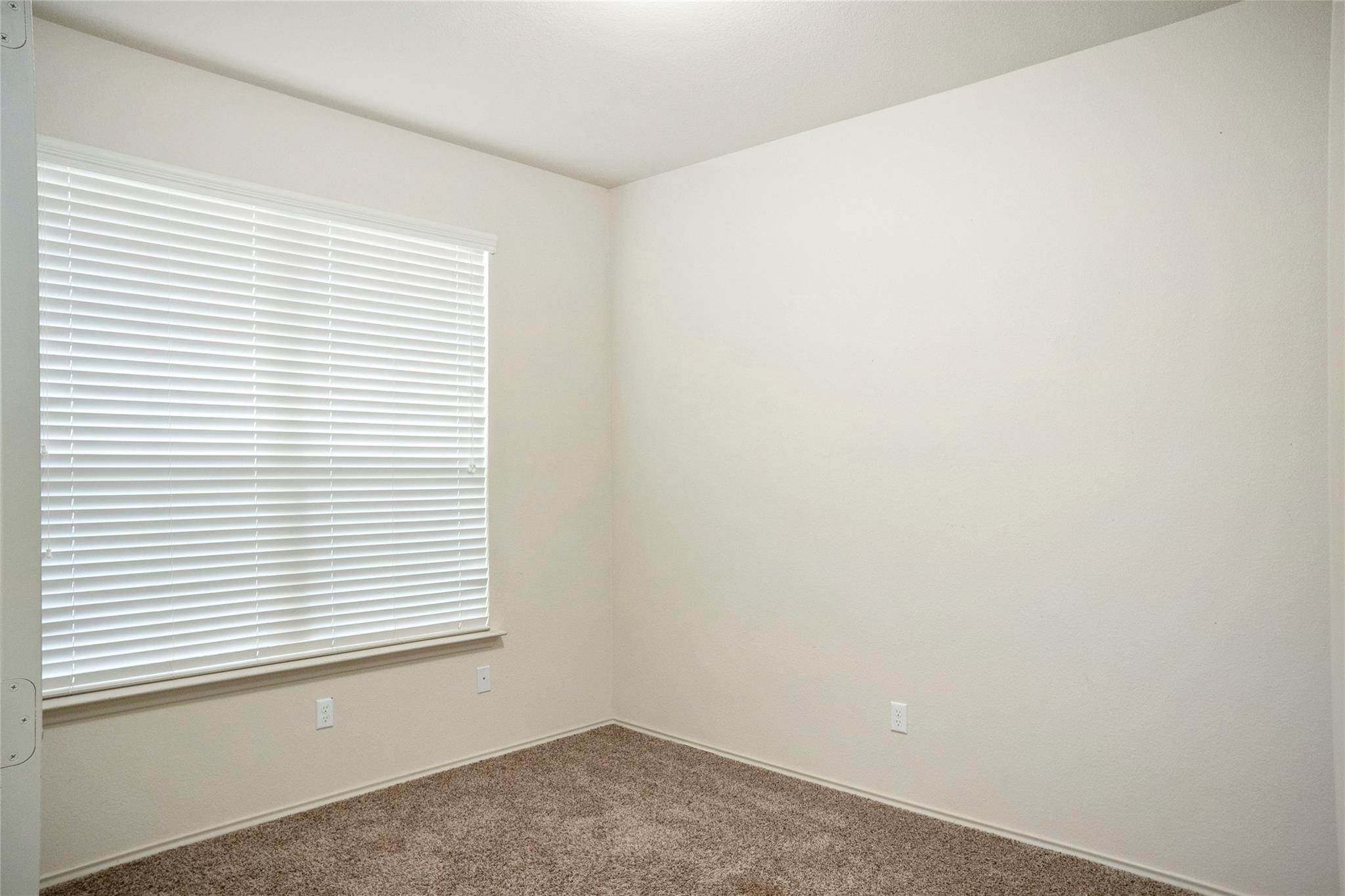 212 Foster LN — photo 5