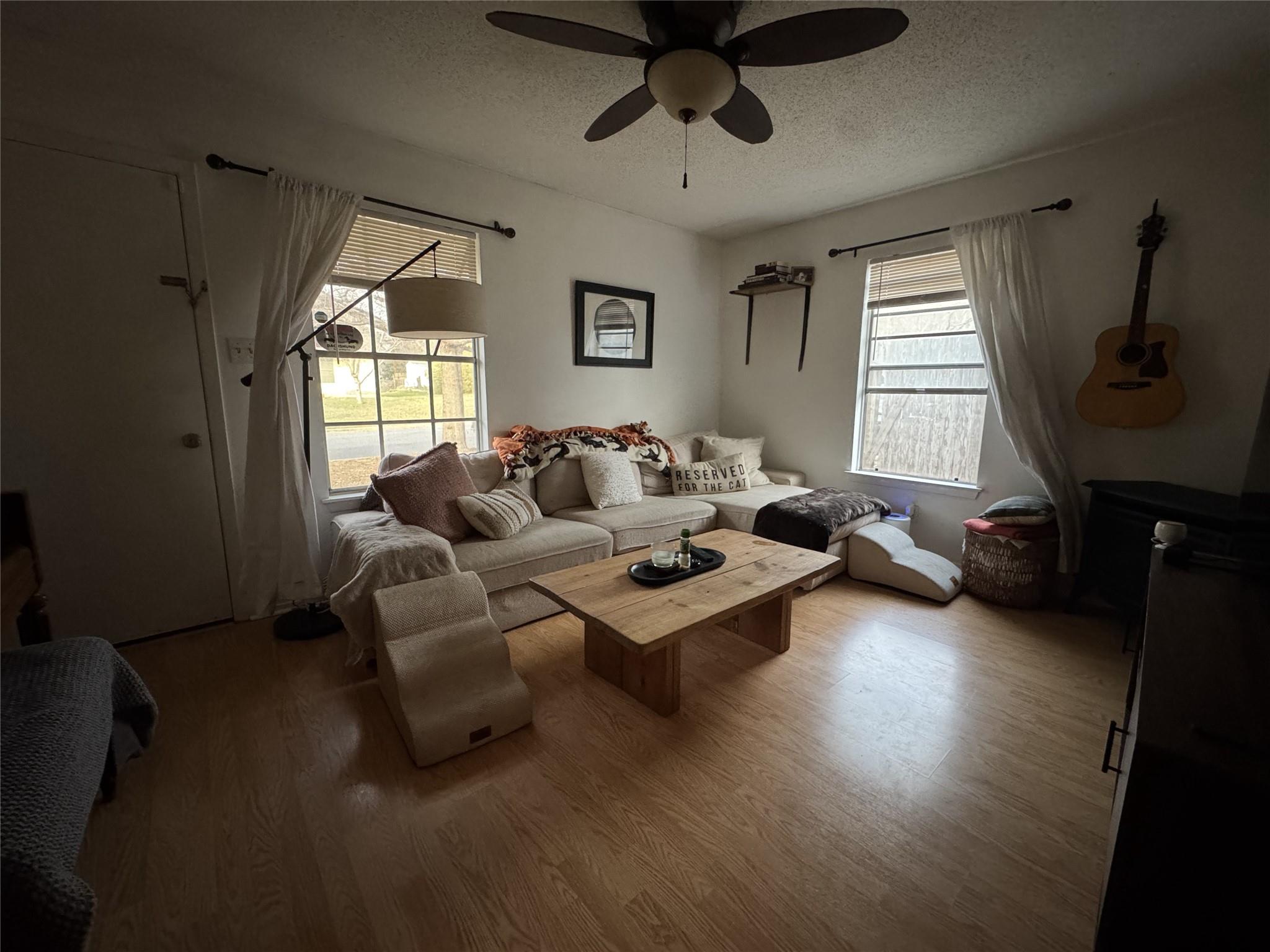 207 Chippendale Ave — photo 3
