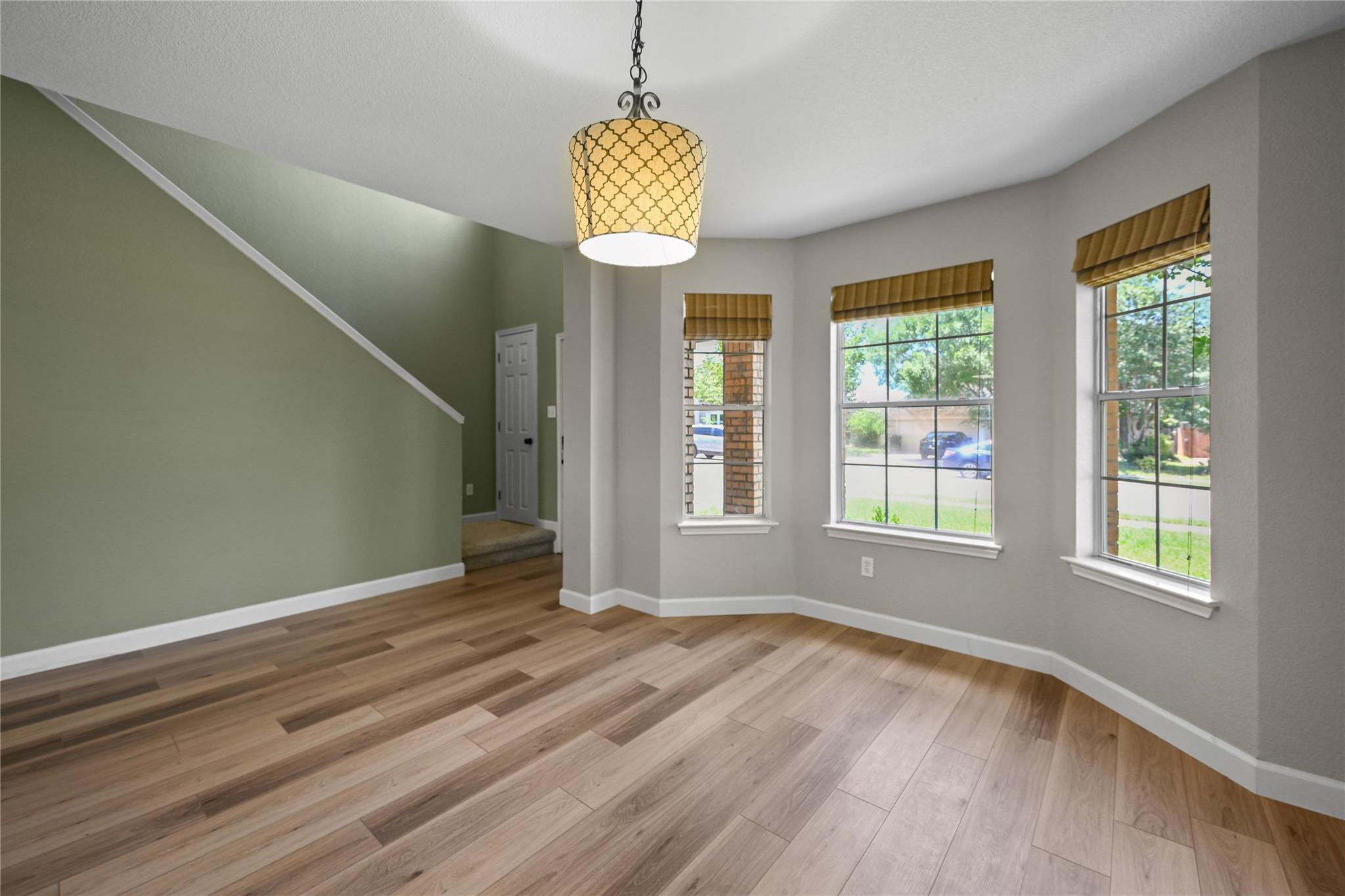 1603 Jennifer CT — photo 4