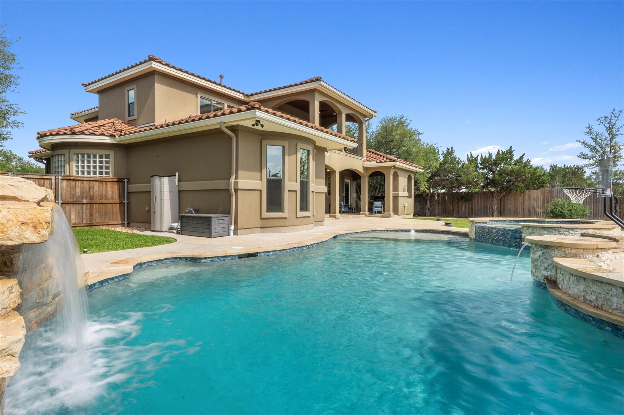 1001 Villa Hill DR — photo 4