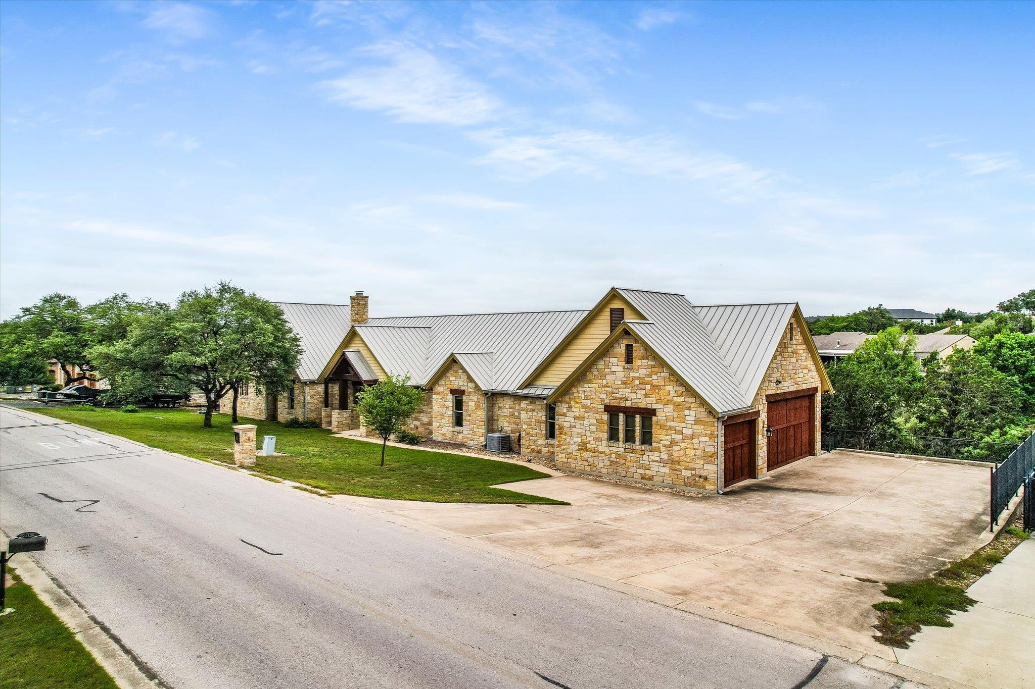 409 Venture BLVD — photo 3