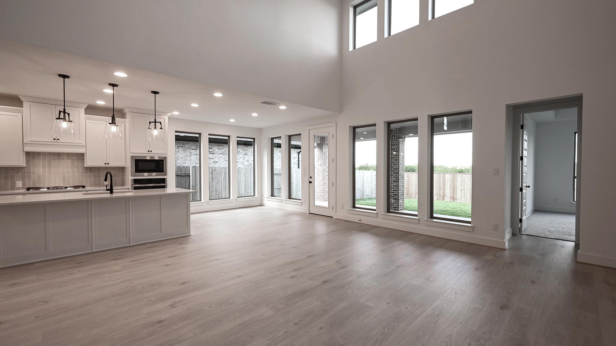 664 Bay Breeze DR — photo 4