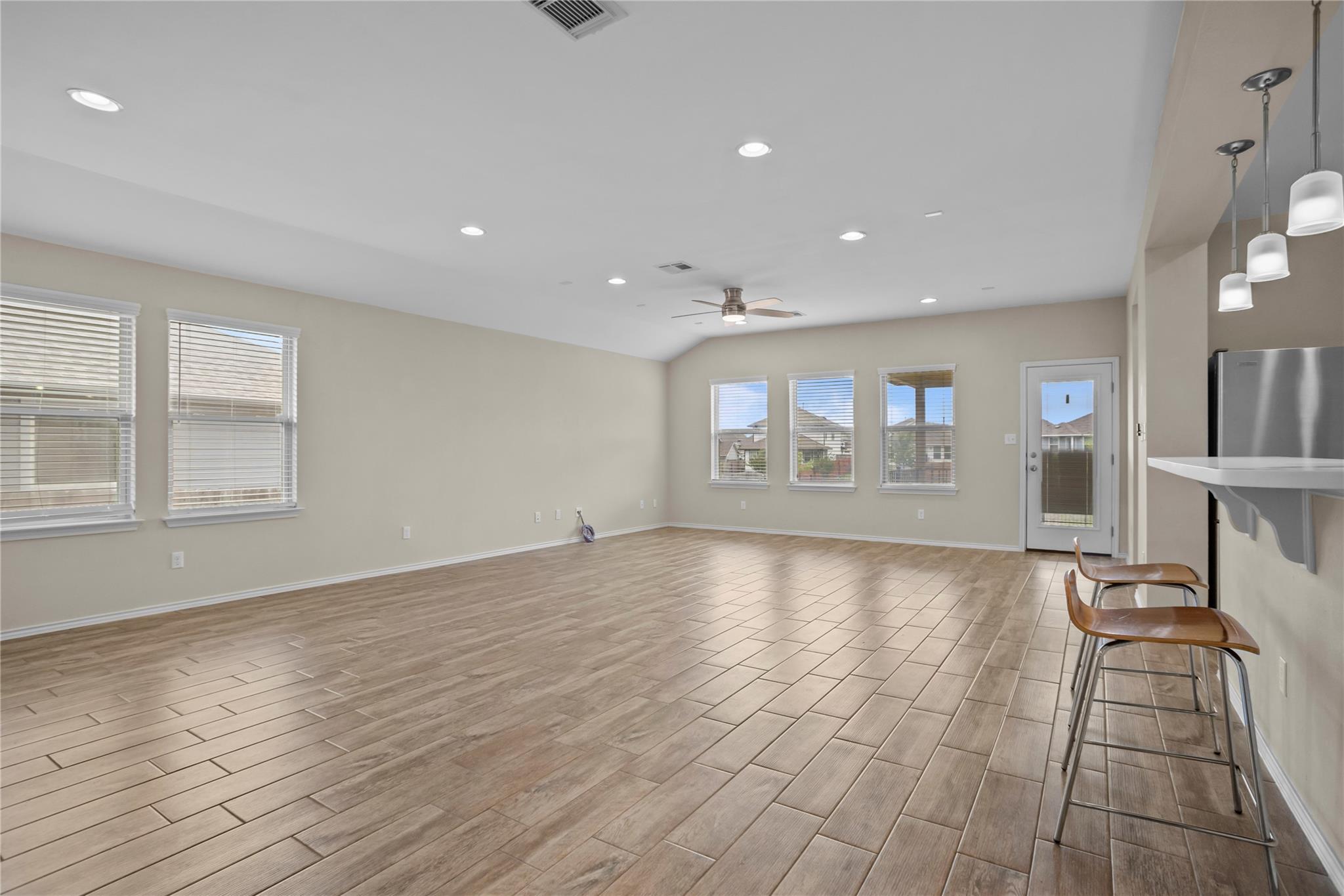104 Cypress Hills RD — photo 5