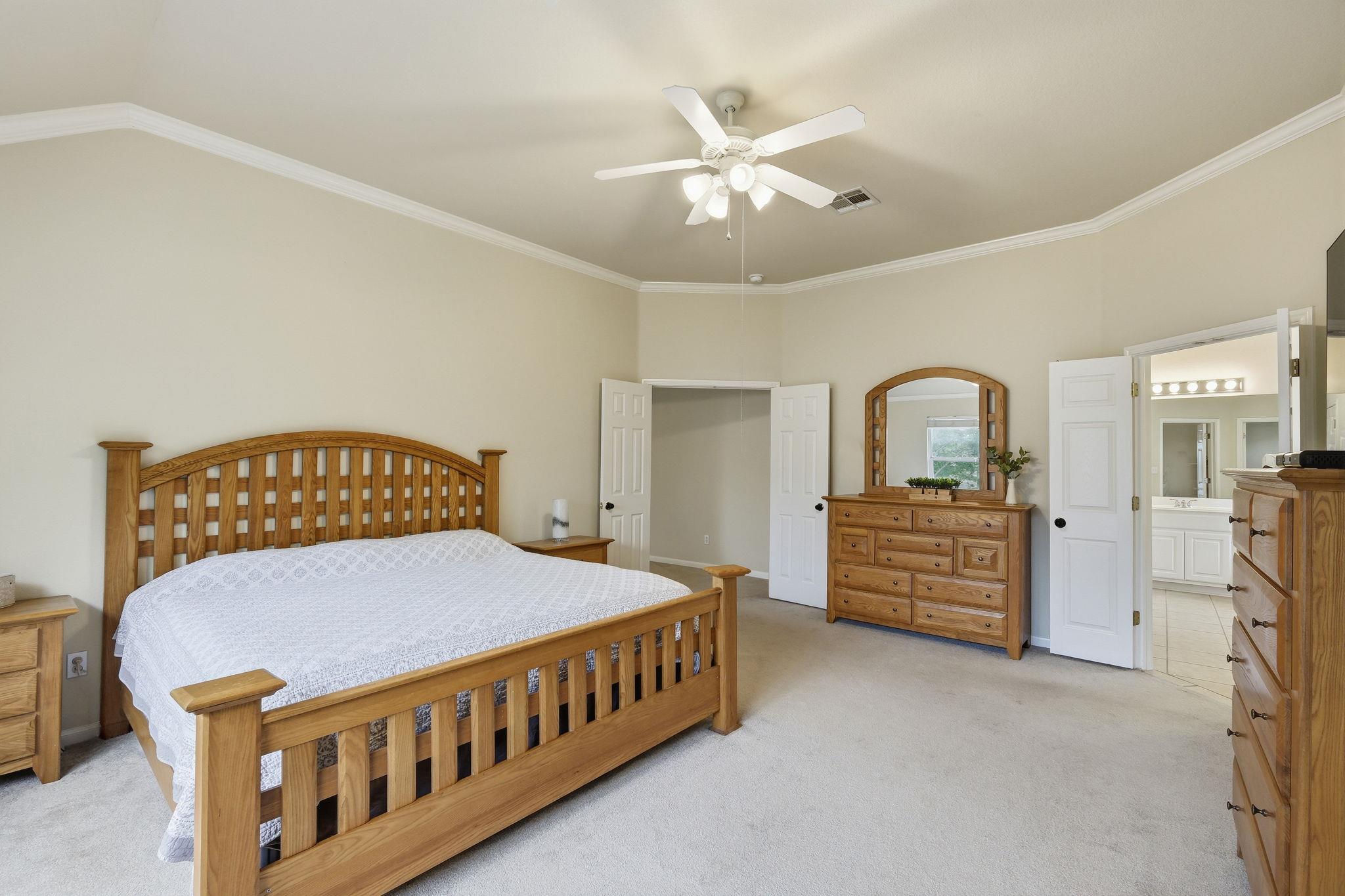 2701 Michelle Lynne CV — photo 5