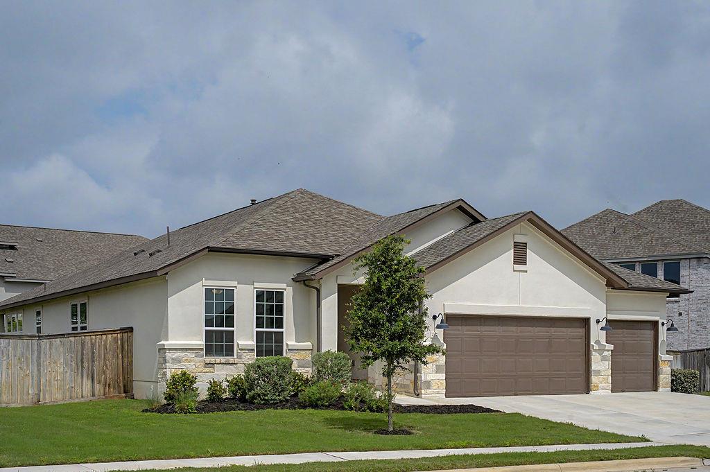 247 Carolina Jasmine DR — photo 3