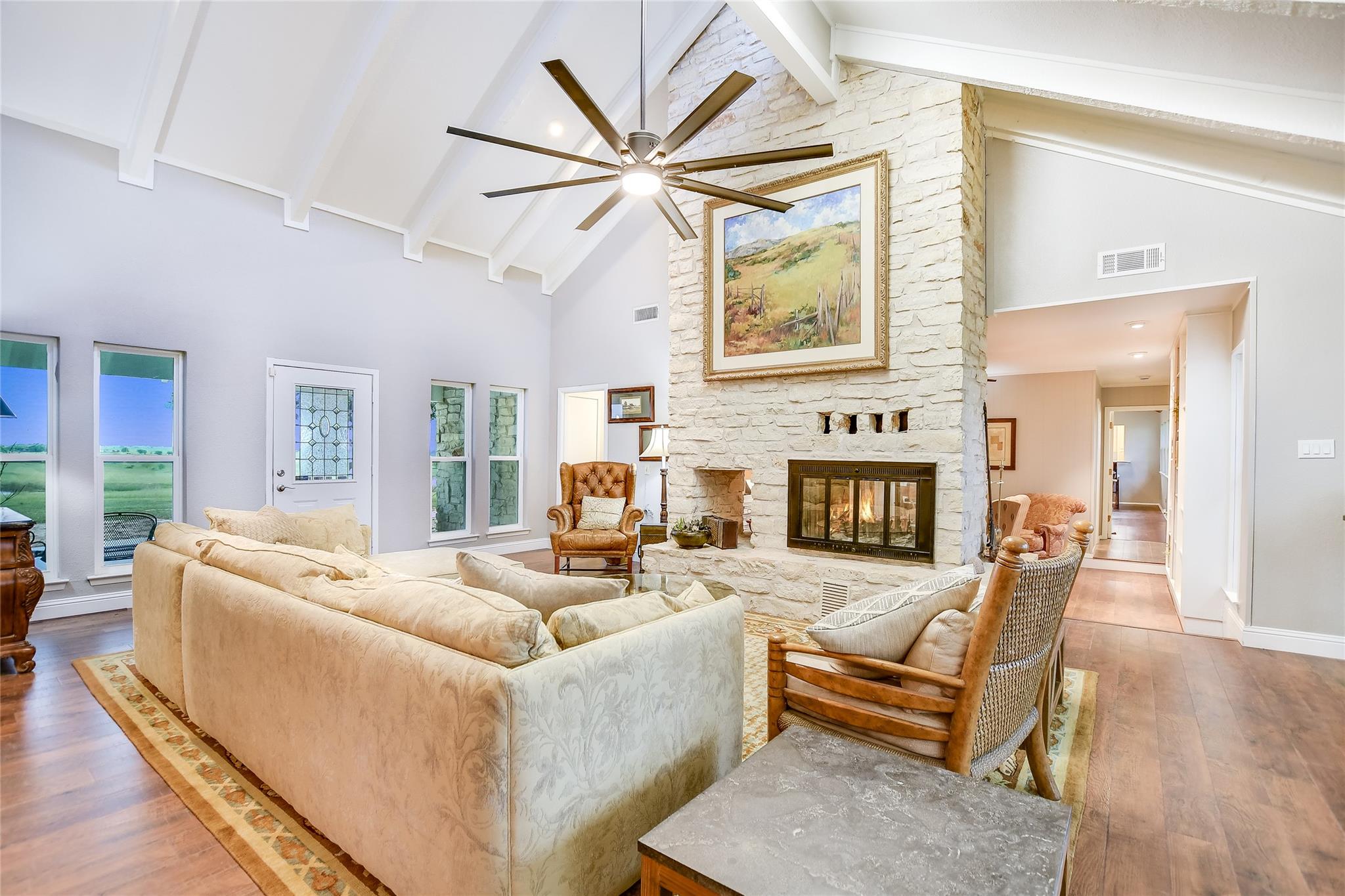 1551 Fm 1466 — photo 4