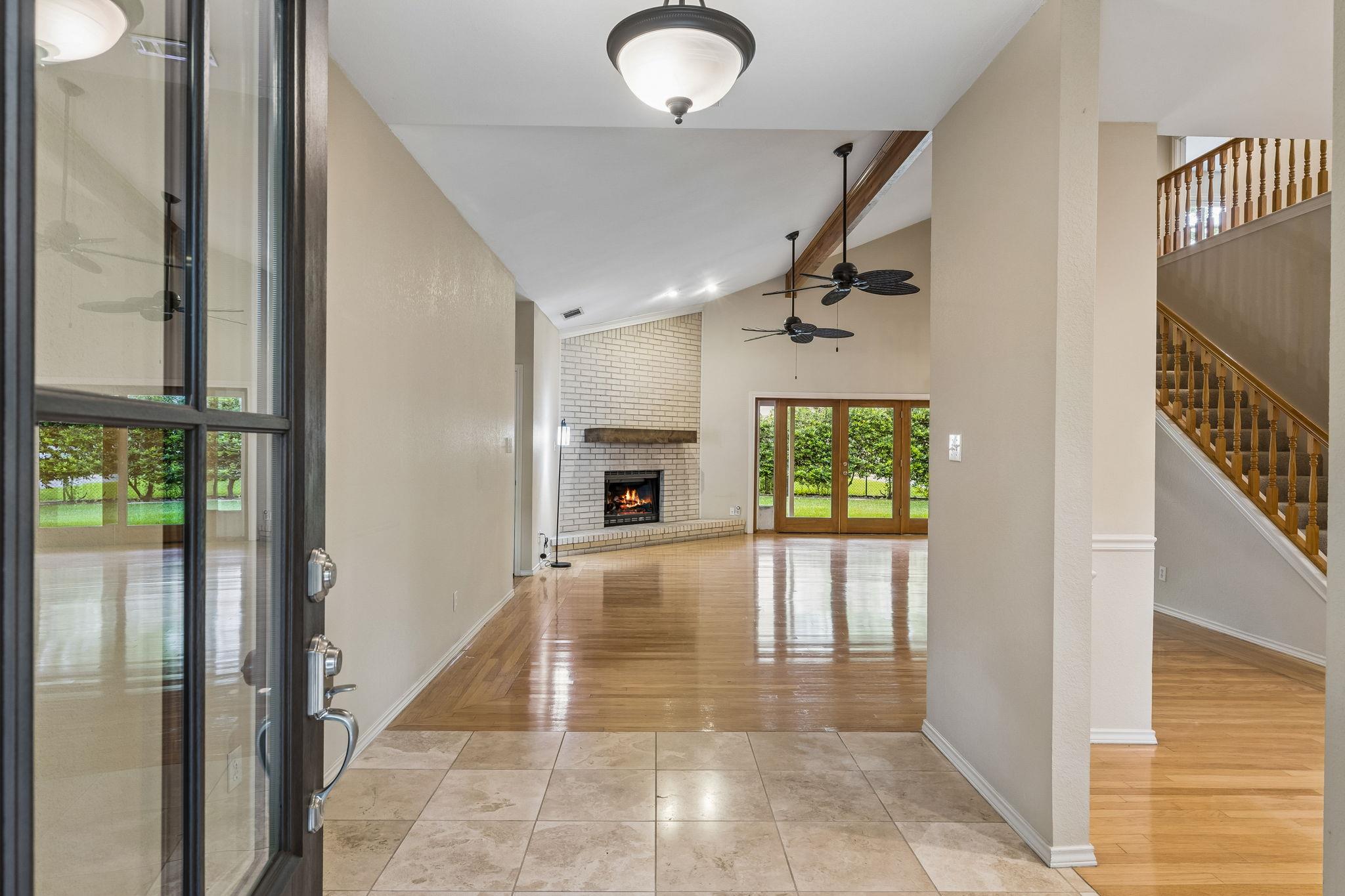 340 Columbine ST — photo 4