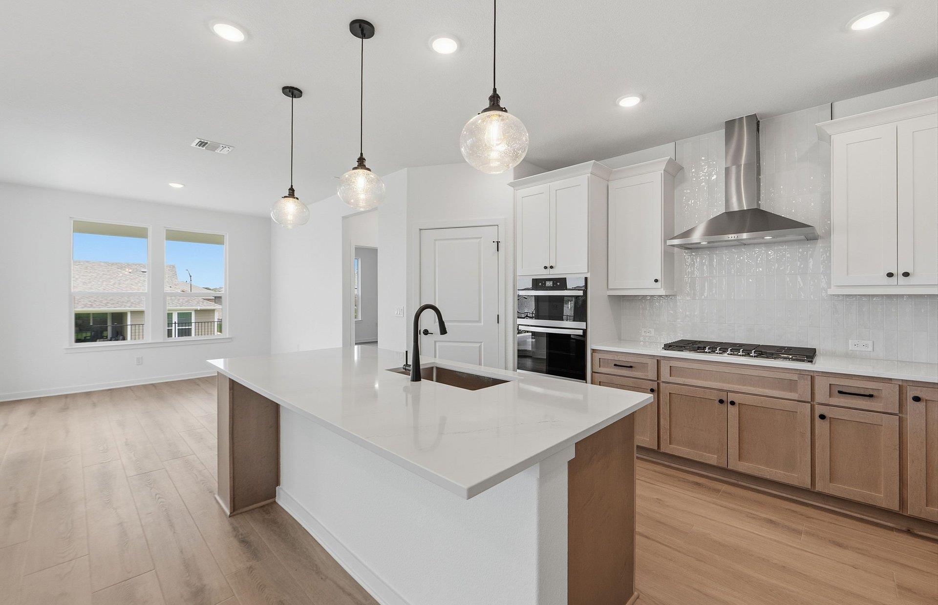 108 Pelham ST — photo 4