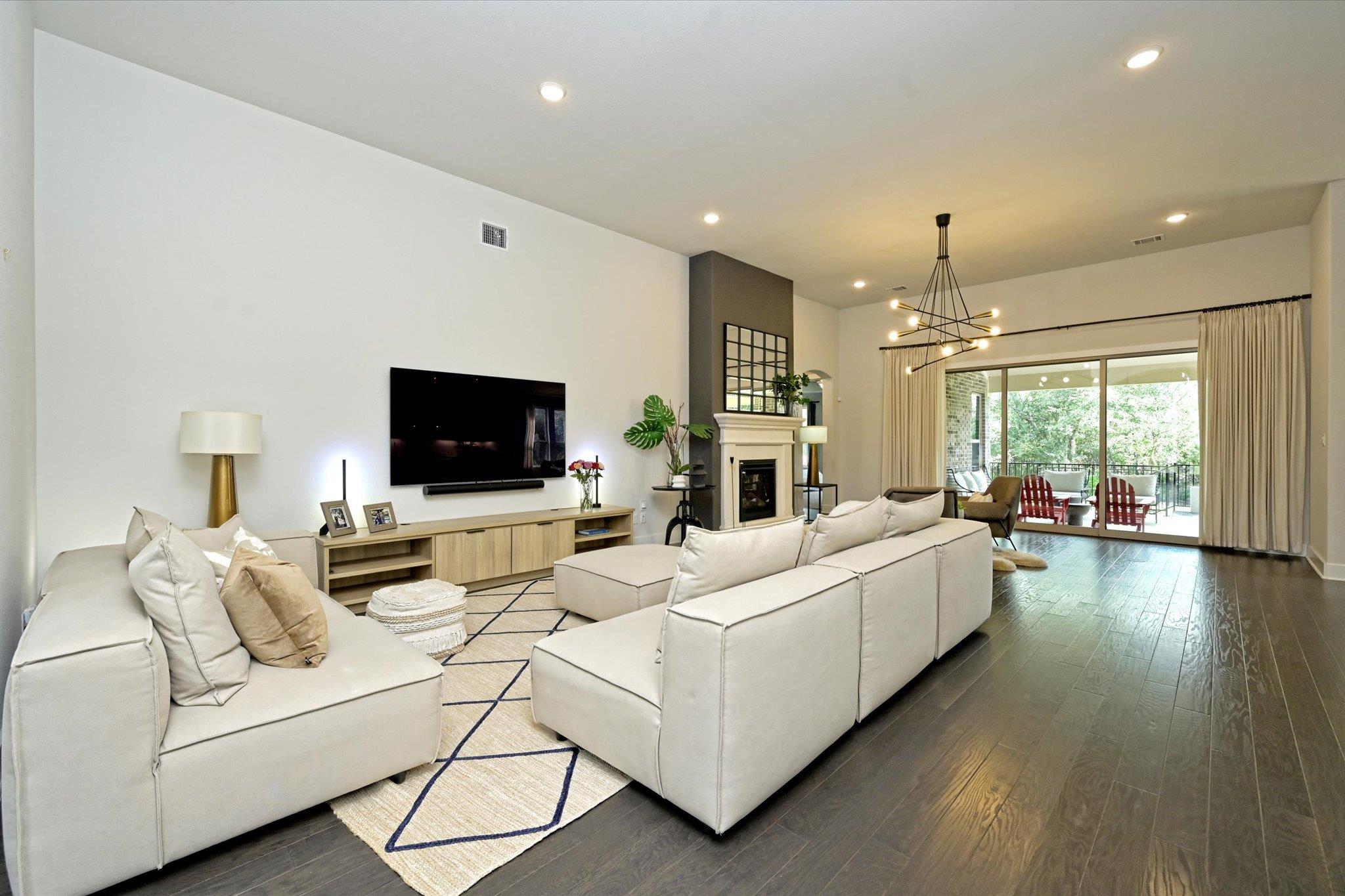 2851 Reunion BLVD — photo 4
