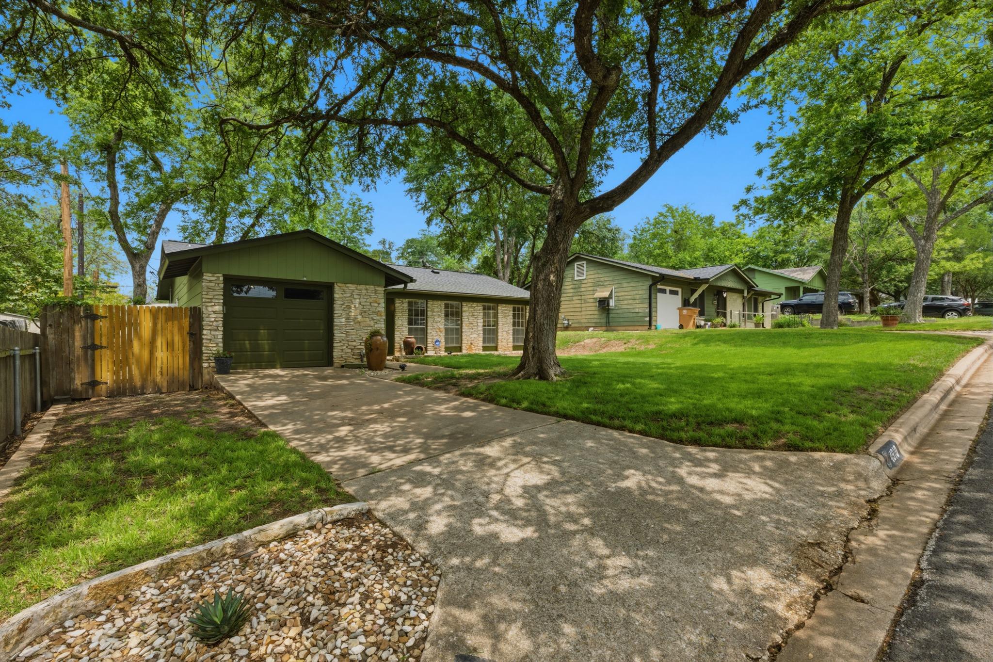 4910 Sylvandale DR — photo 3
