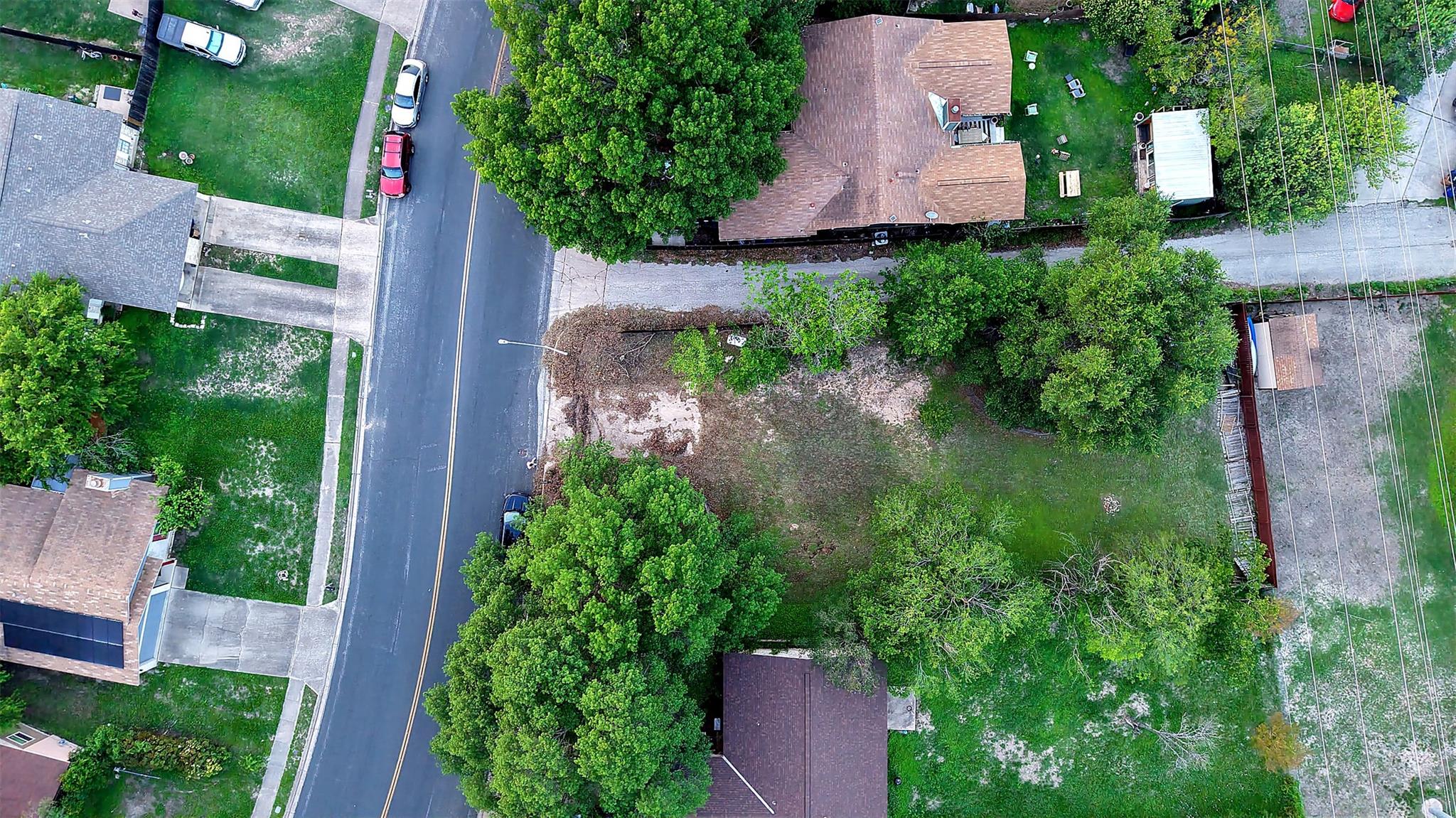 6803 Lunar DR — photo 5