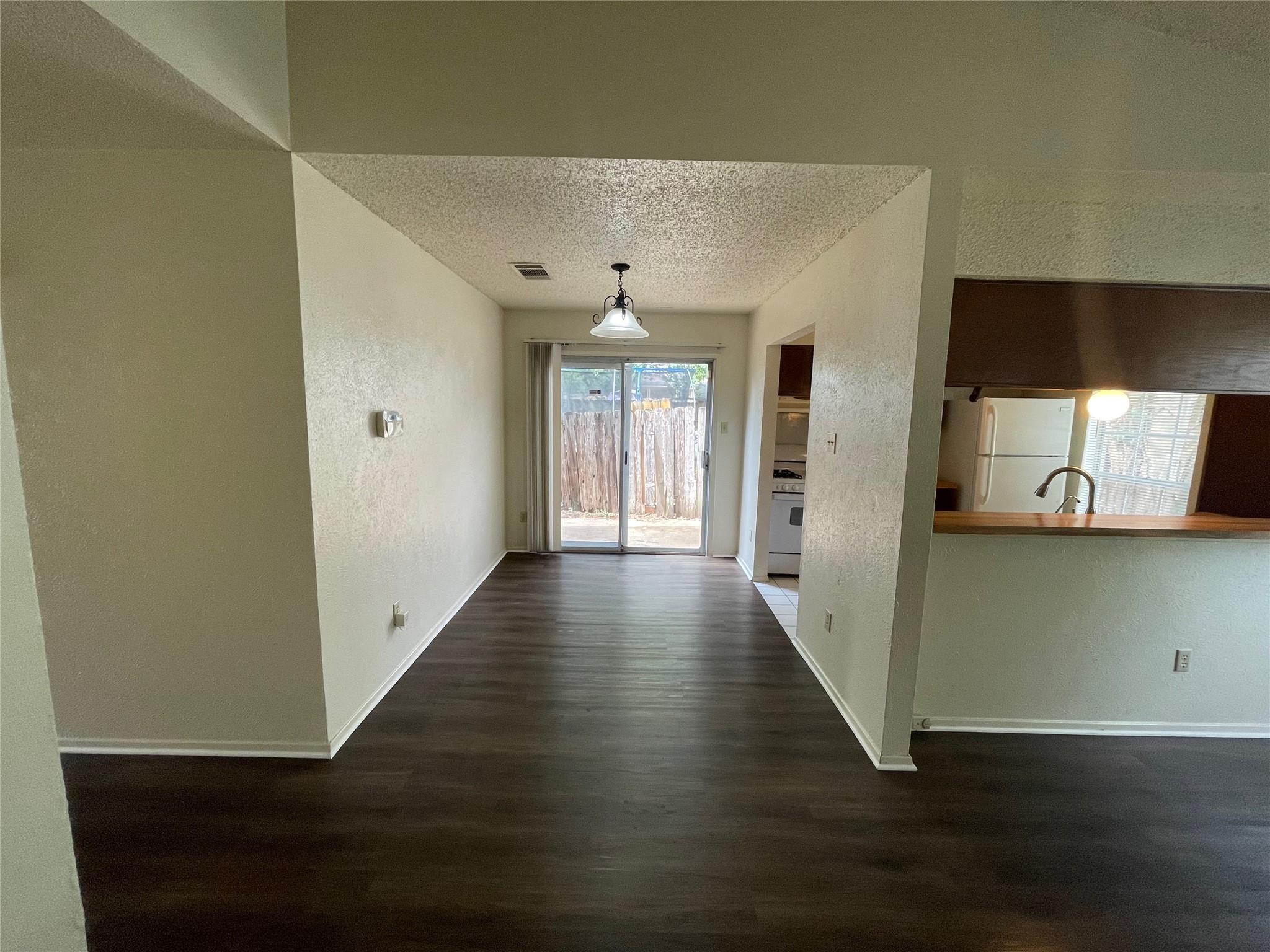 7603 Woodstone CV #B — photo 5