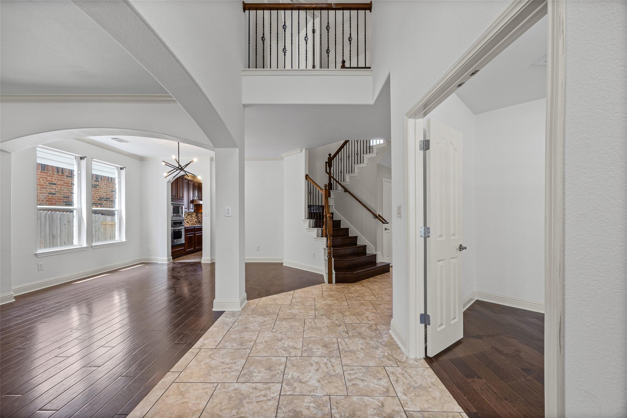15616 Prestancia DR — photo 4