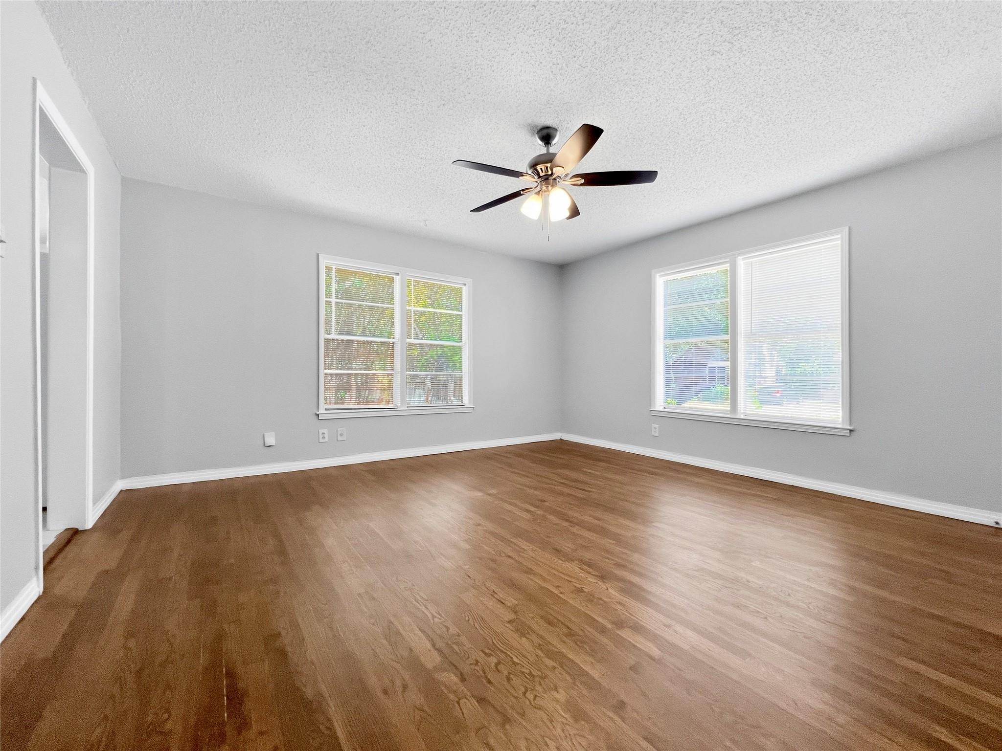 5400 Harmon Ave #A — photo 4
